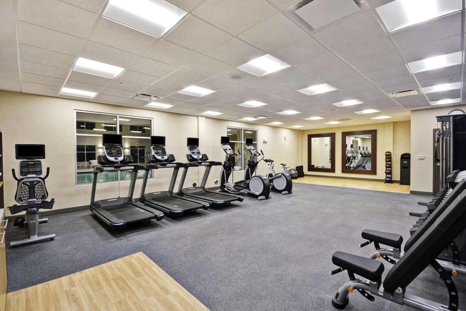 Homewood Suites By Hilton Warren Detroit photo 19