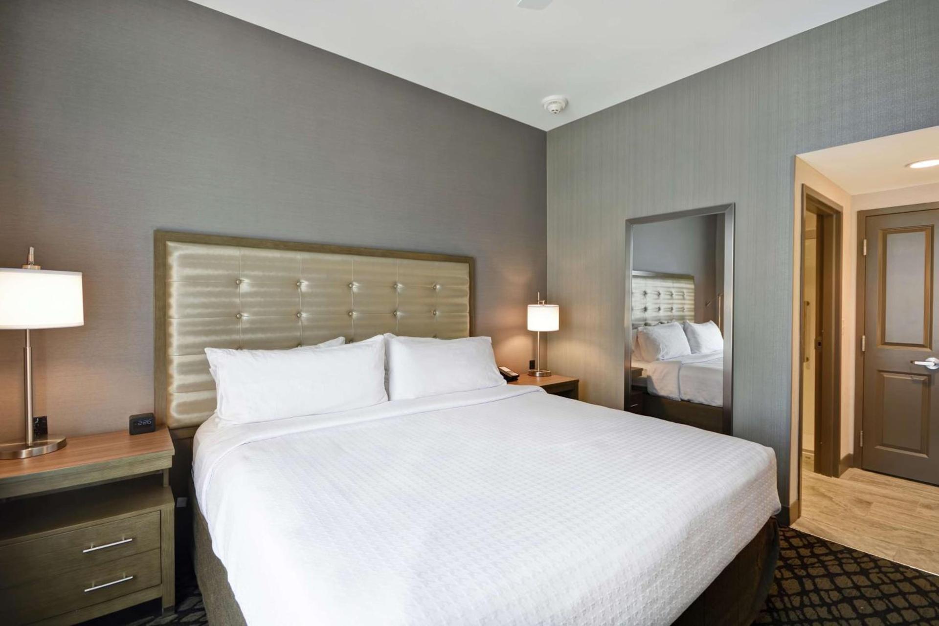 Homewood Suites By Hilton Warren Detroit photo 26