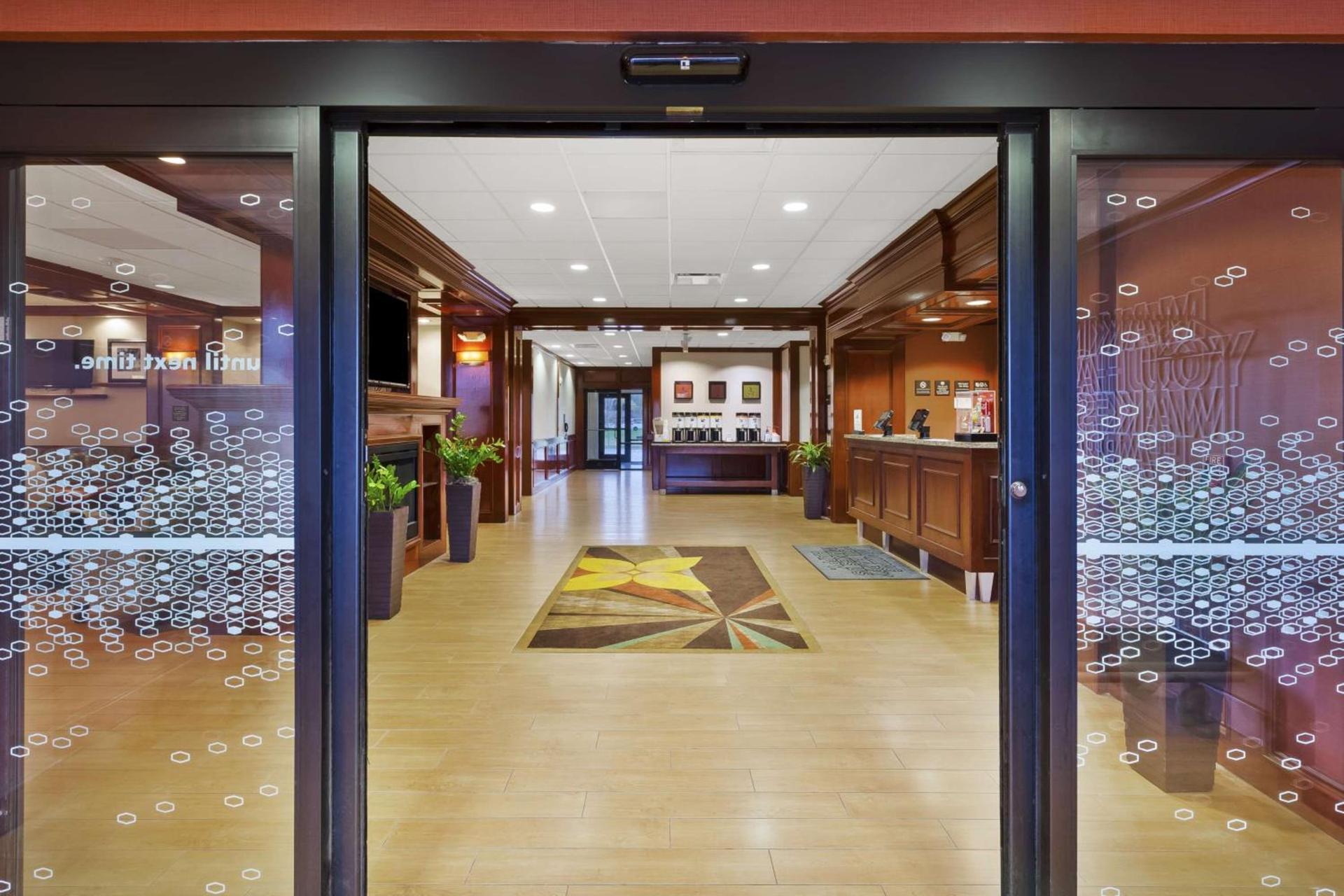 Hampton Inn Detroit/Southgate photo 4