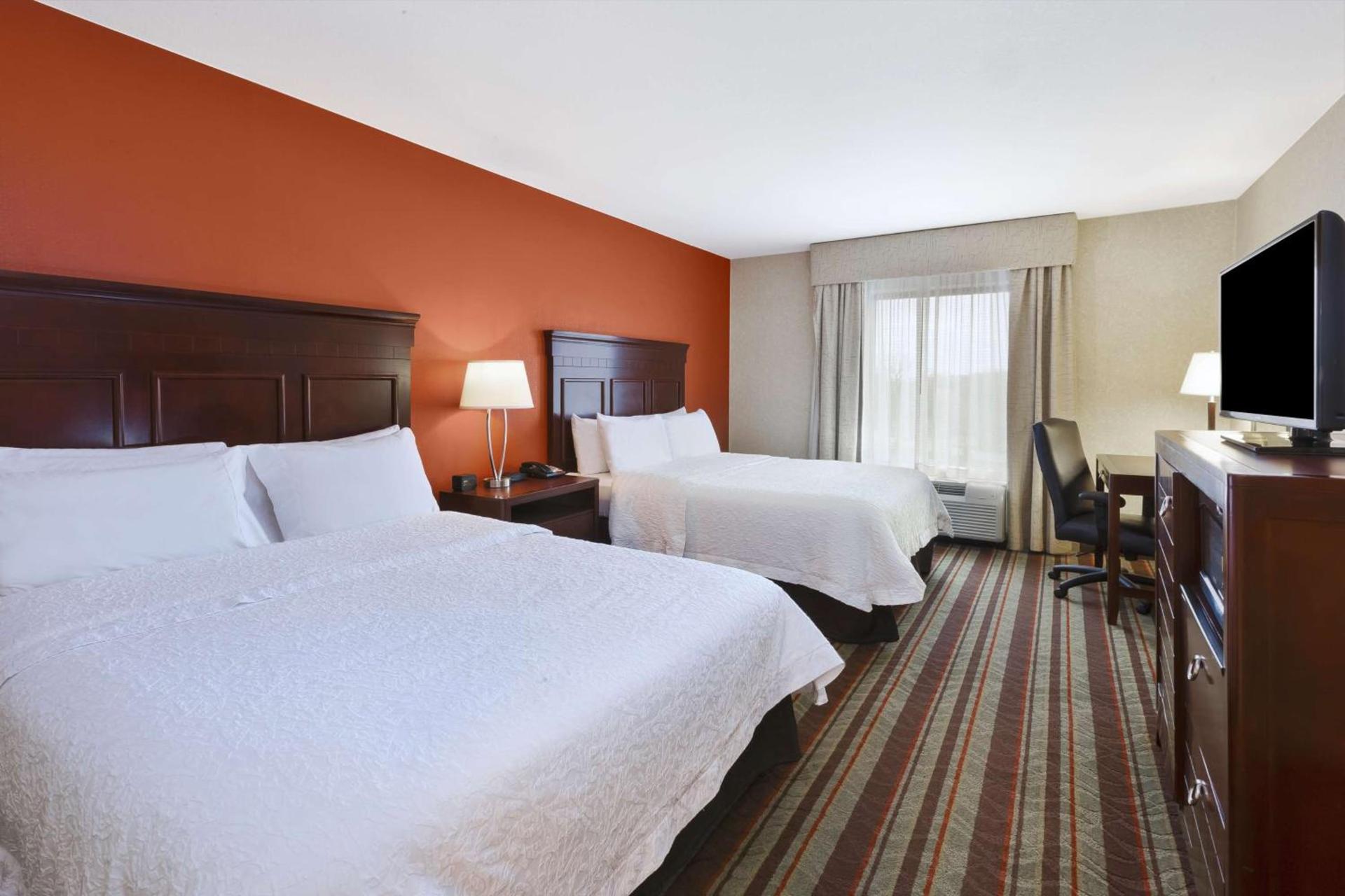 Hampton Inn Detroit/Southgate photo 18