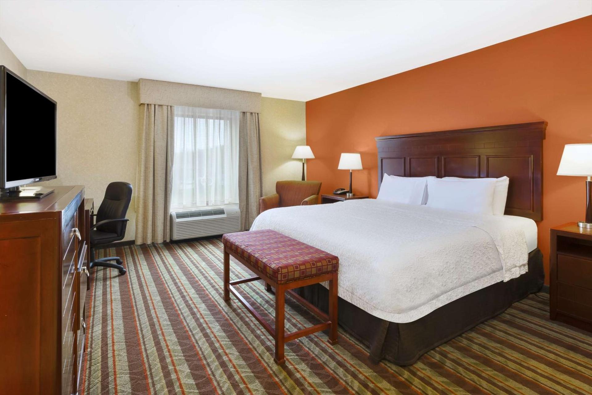 Hampton Inn Detroit/Southgate photo 30
