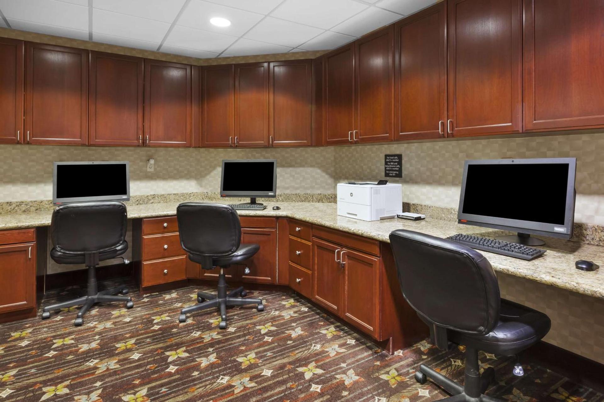 Hampton Inn Detroit/Southgate photo 47