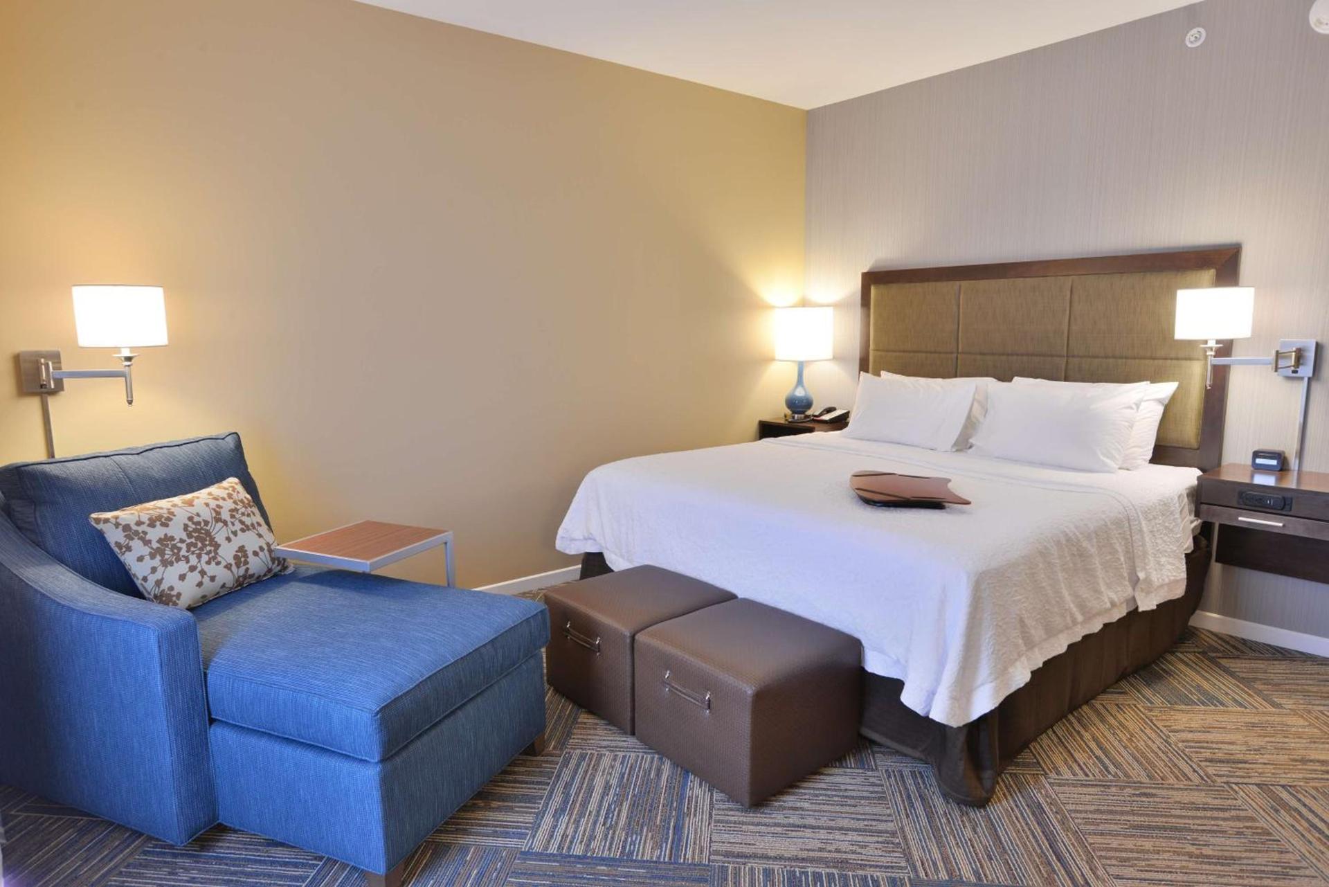 Hampton Inn & Suites Chippewa Falls photo 6