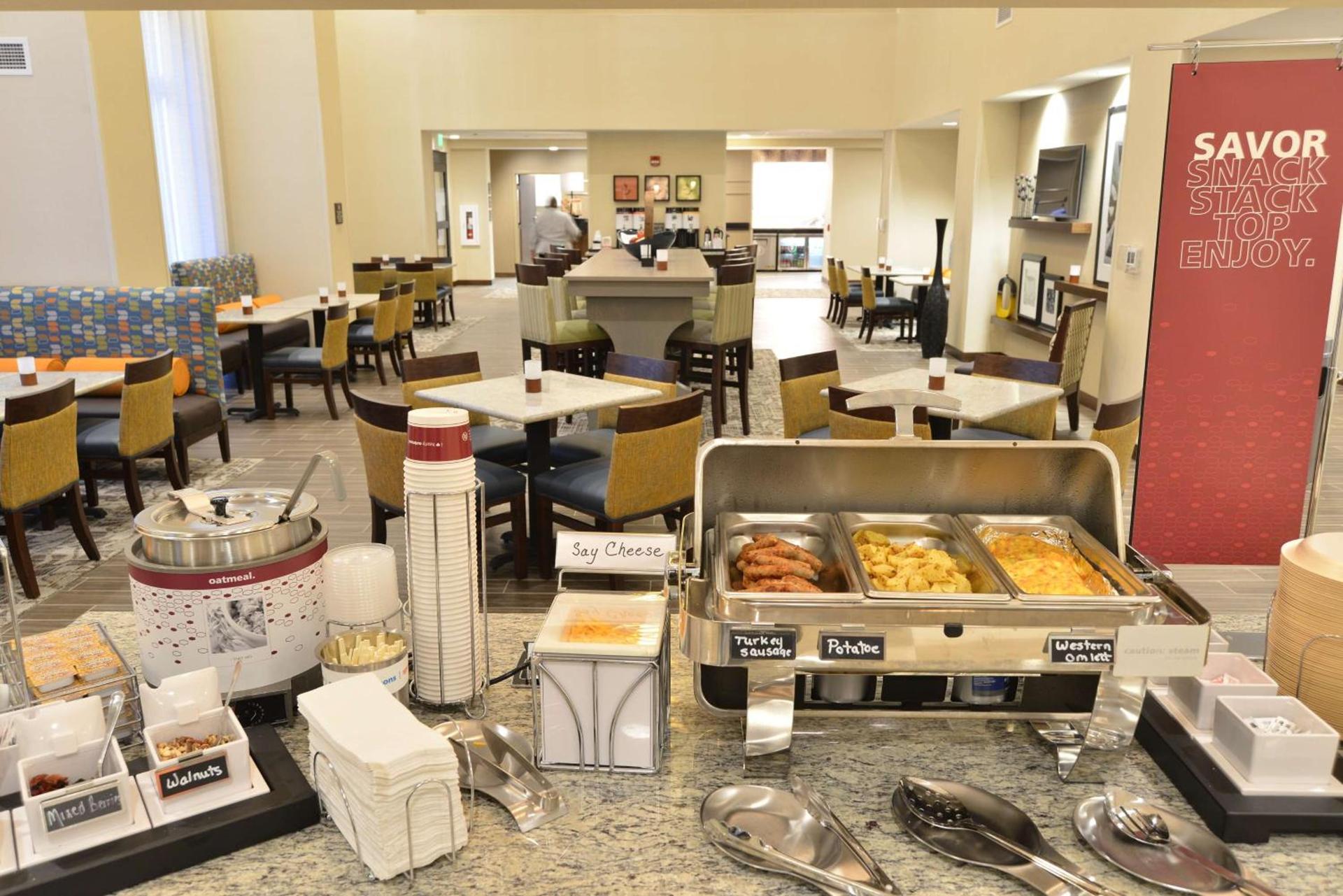 Hampton Inn & Suites Chippewa Falls photo 4