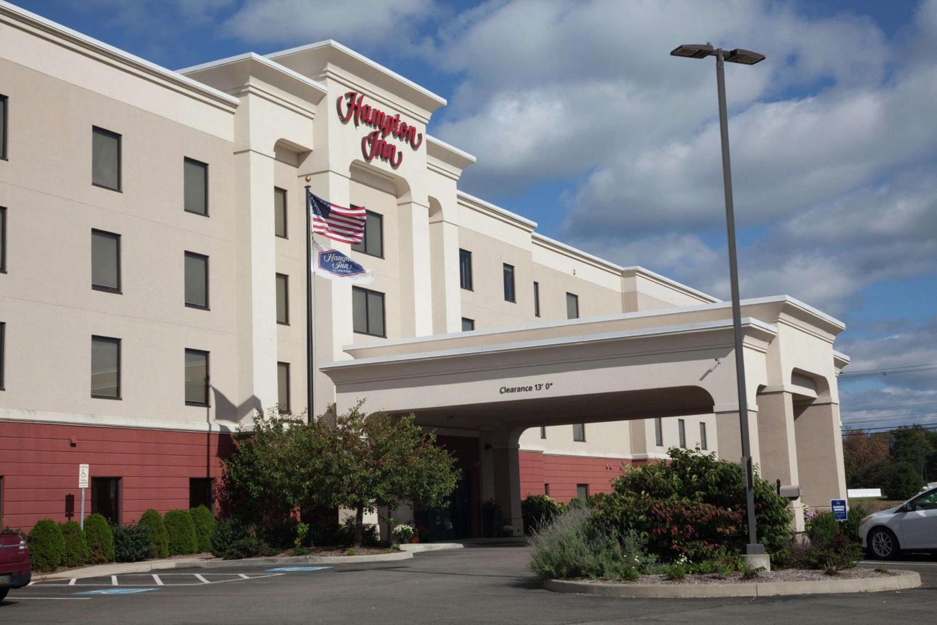 Hampton Inn Elmira/Horseheads photo 2