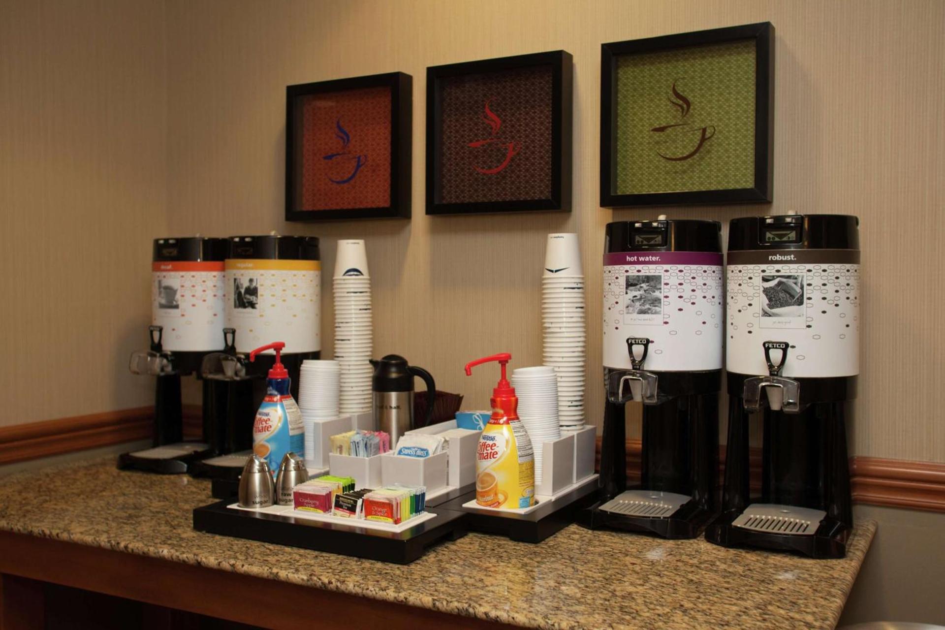 Hampton Inn Elmira/Horseheads photo 15