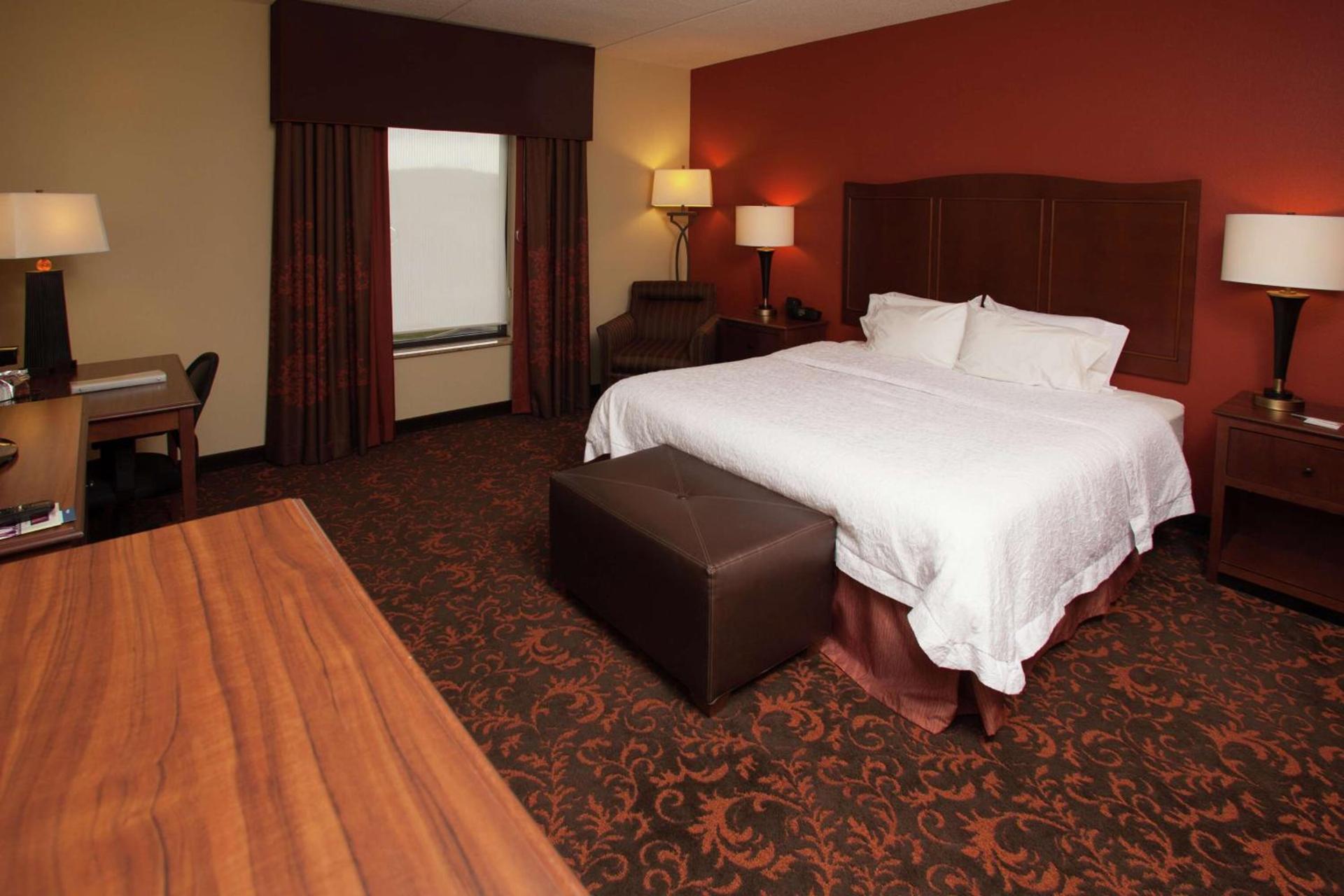 Hampton Inn Elmira/Horseheads photo 22