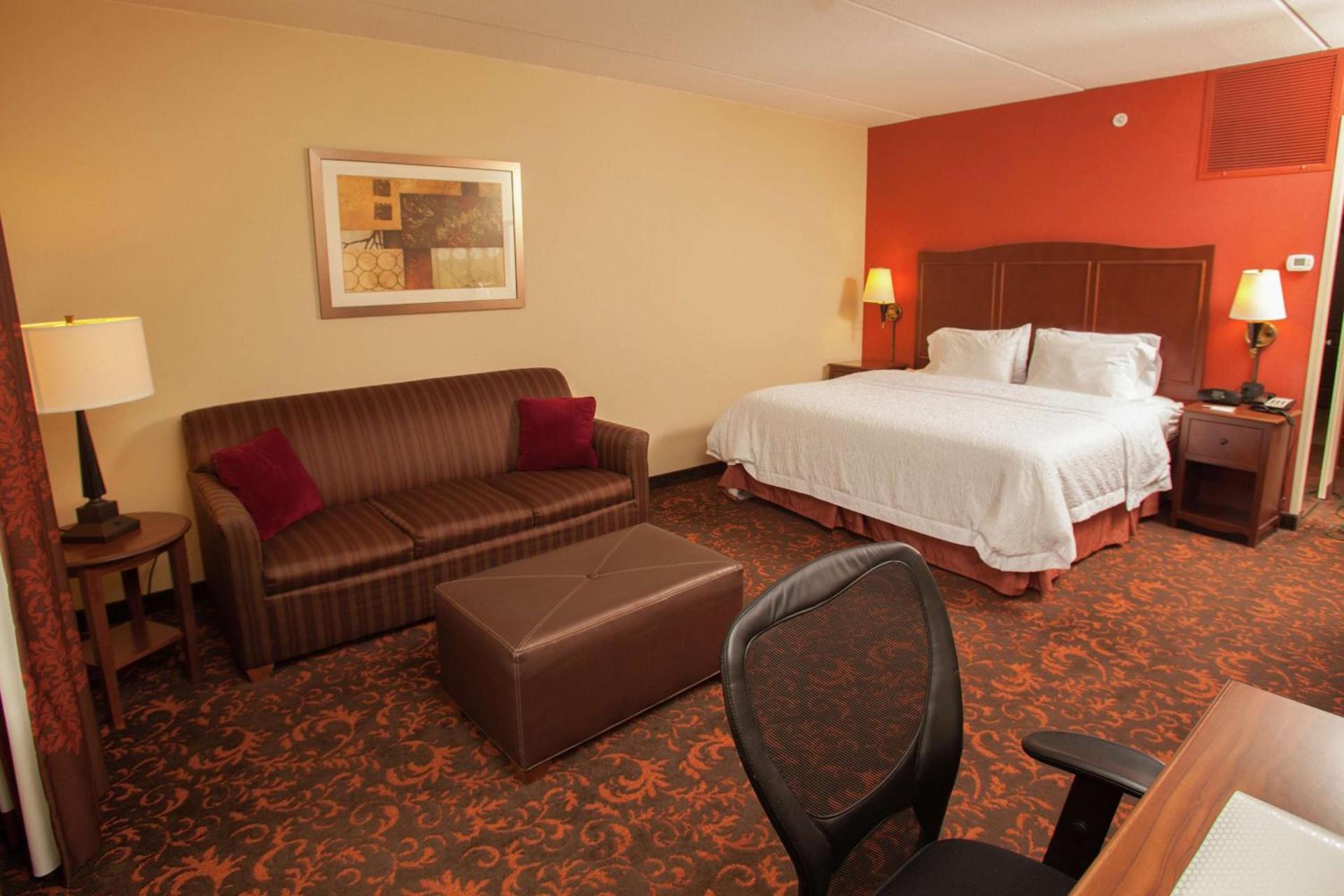 Hampton Inn Elmira/Horseheads photo 35