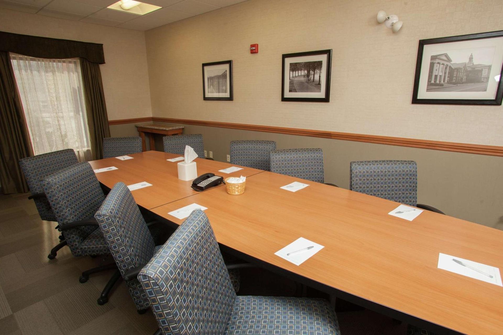 Hampton Inn Elmira/Horseheads photo 52