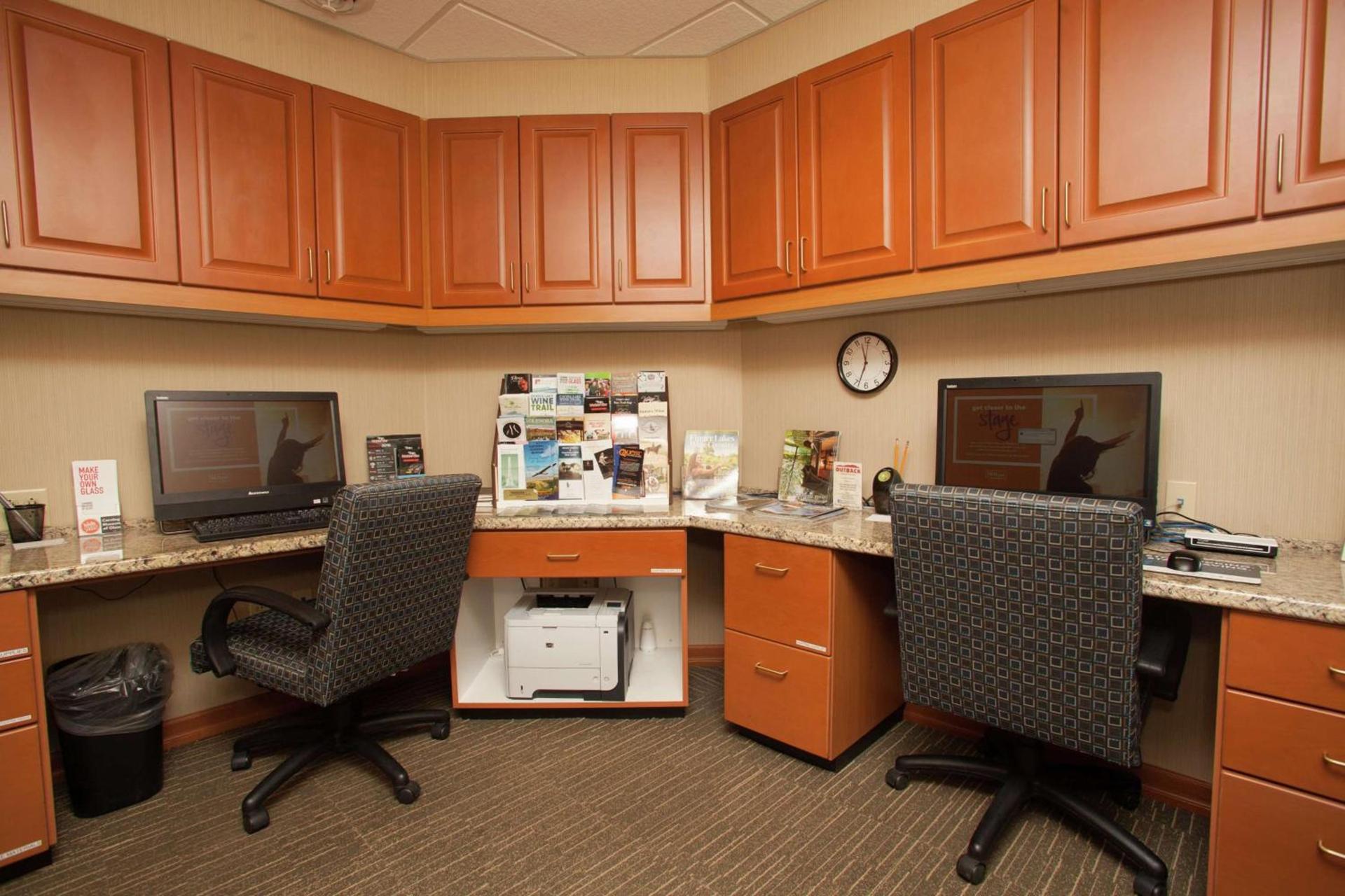 Hampton Inn Elmira/Horseheads photo 57