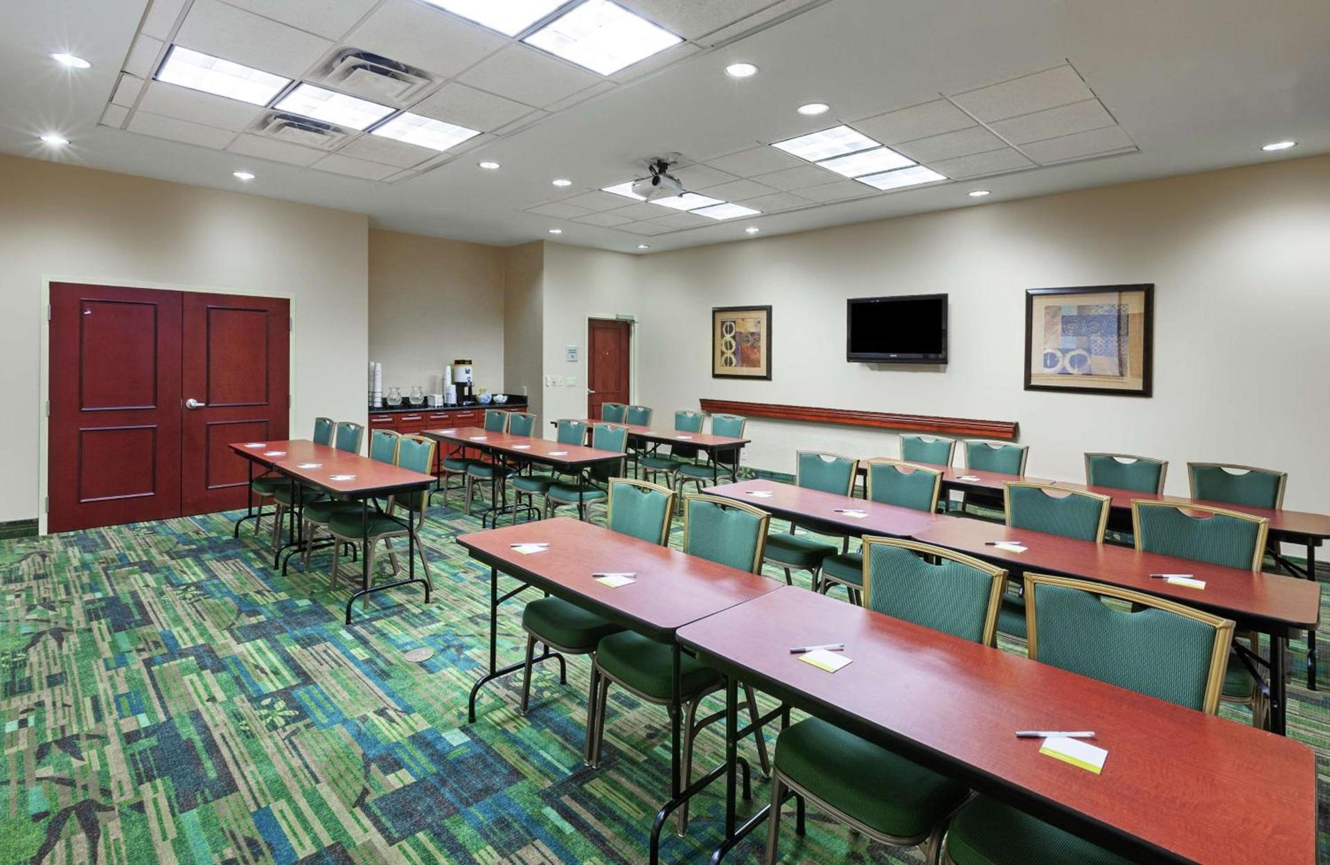 Hampton Inn & Suites El Paso West photo 30