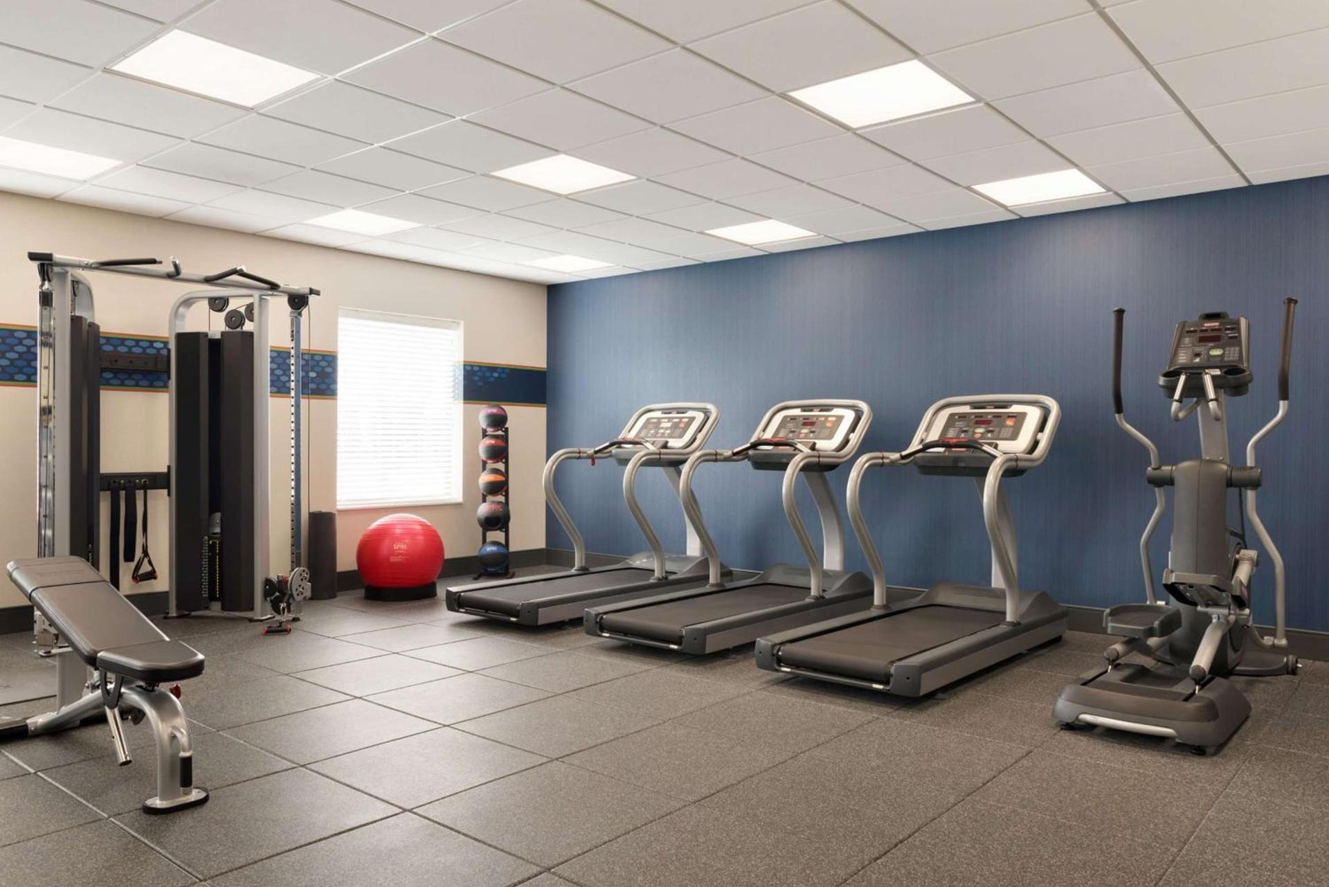 Hampton Inn & Suites Kenosha Pleasant Prairie photo 8