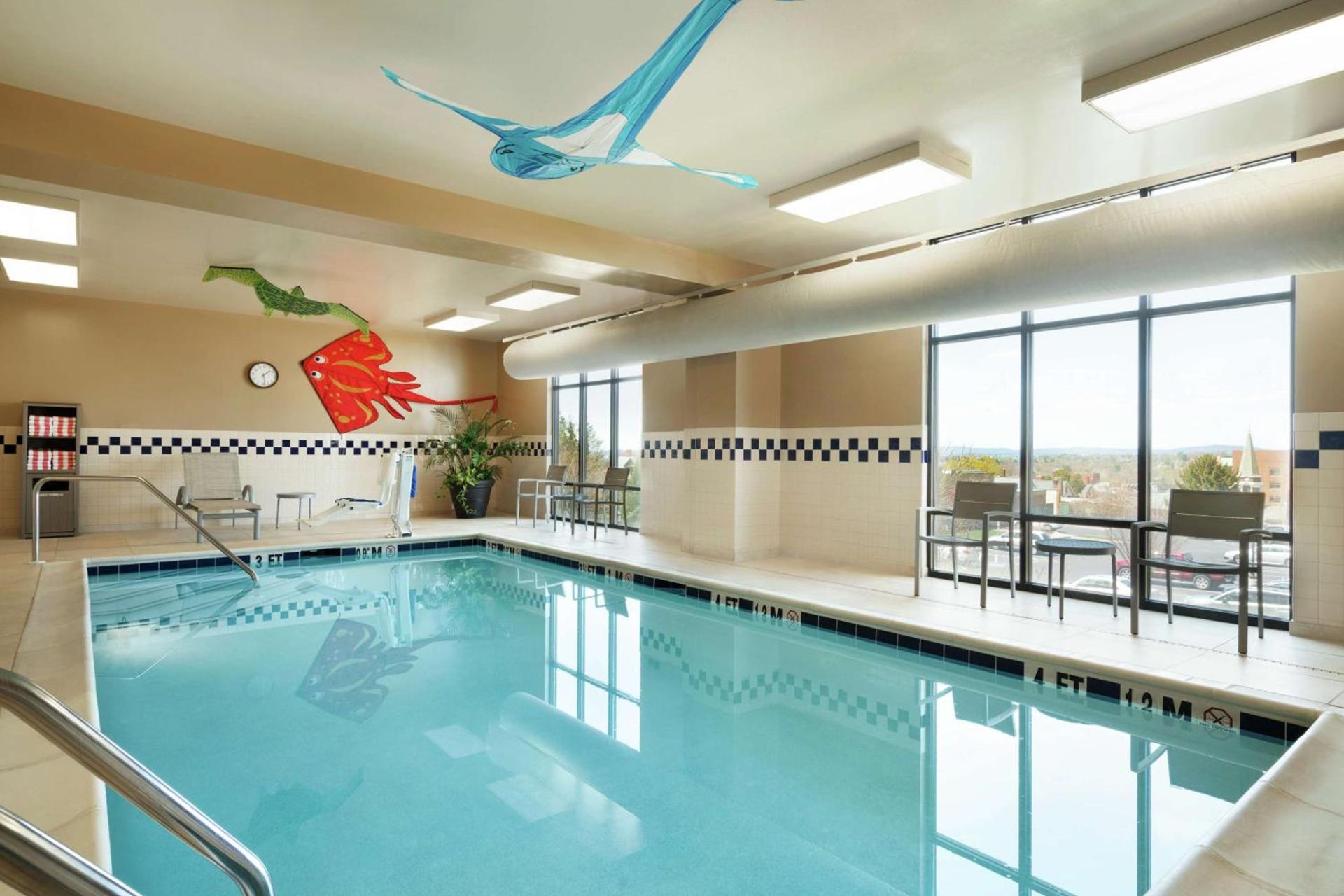 Hampton Inn & Suites Ephrata - Mountain Springs photo 6