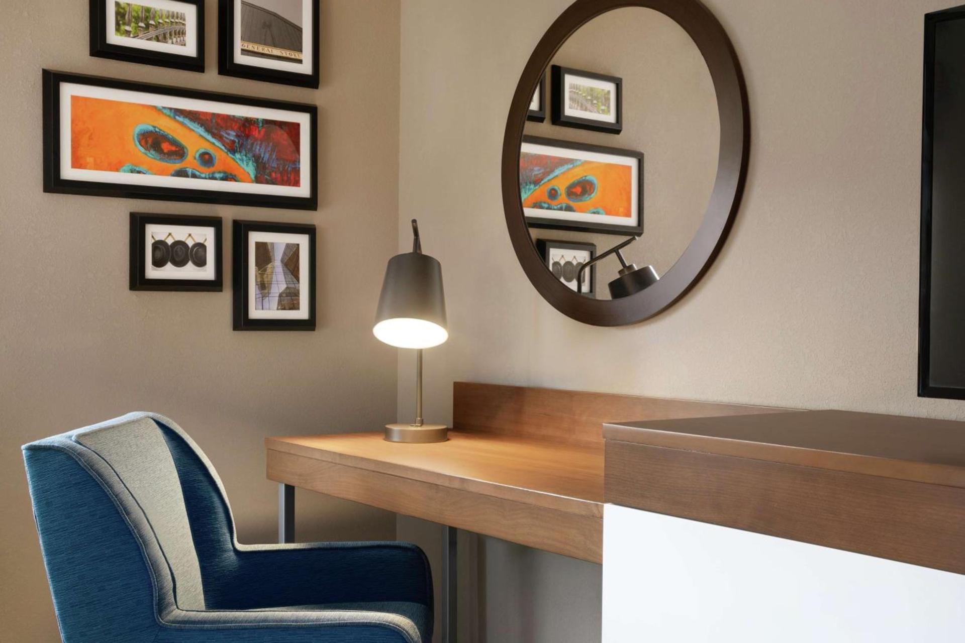 Hampton Inn & Suites Ephrata - Mountain Springs photo 13