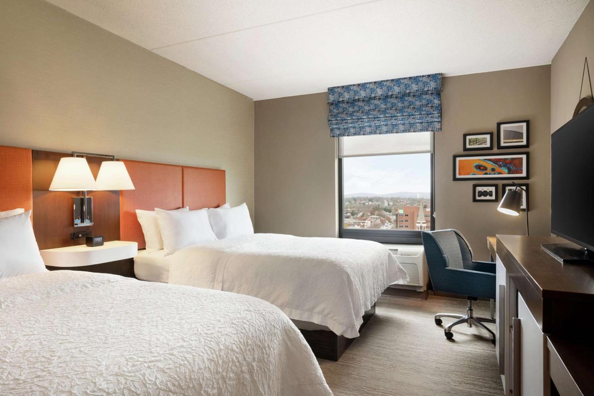 Hampton Inn & Suites Ephrata - Mountain Springs photo 22