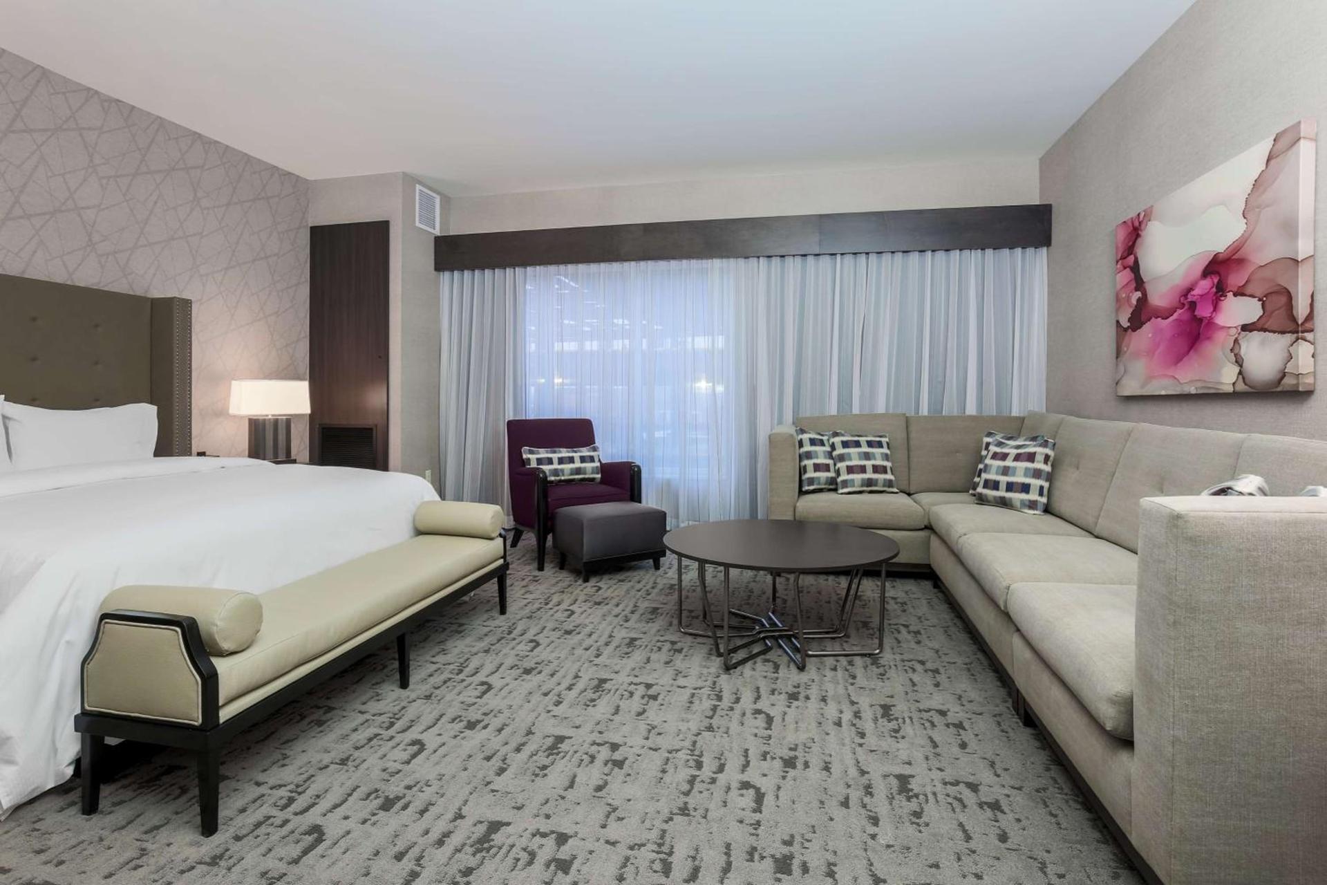 DoubleTree by Hilton Evansville photo 31