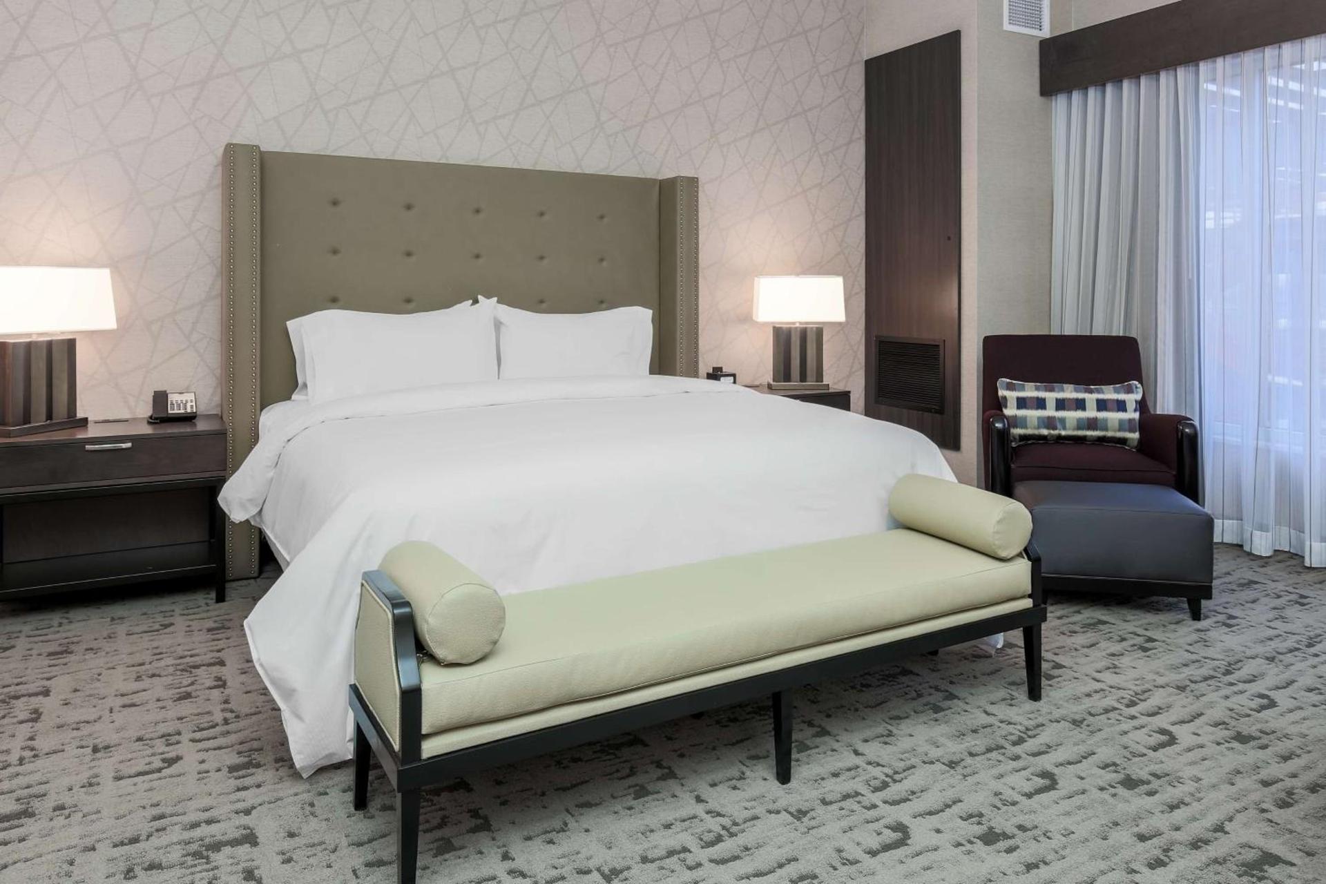 DoubleTree by Hilton Evansville photo 49