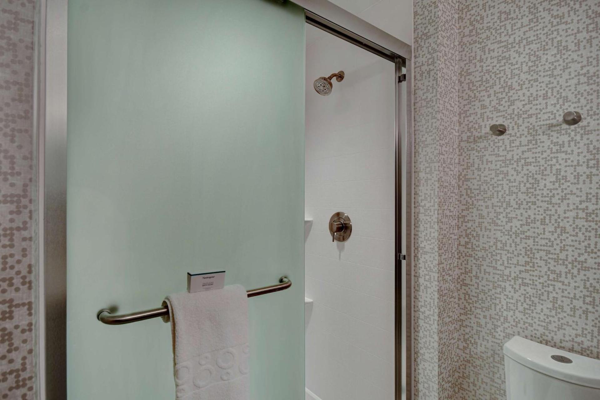 Home2 Suites East Hanover, NJ photo 33