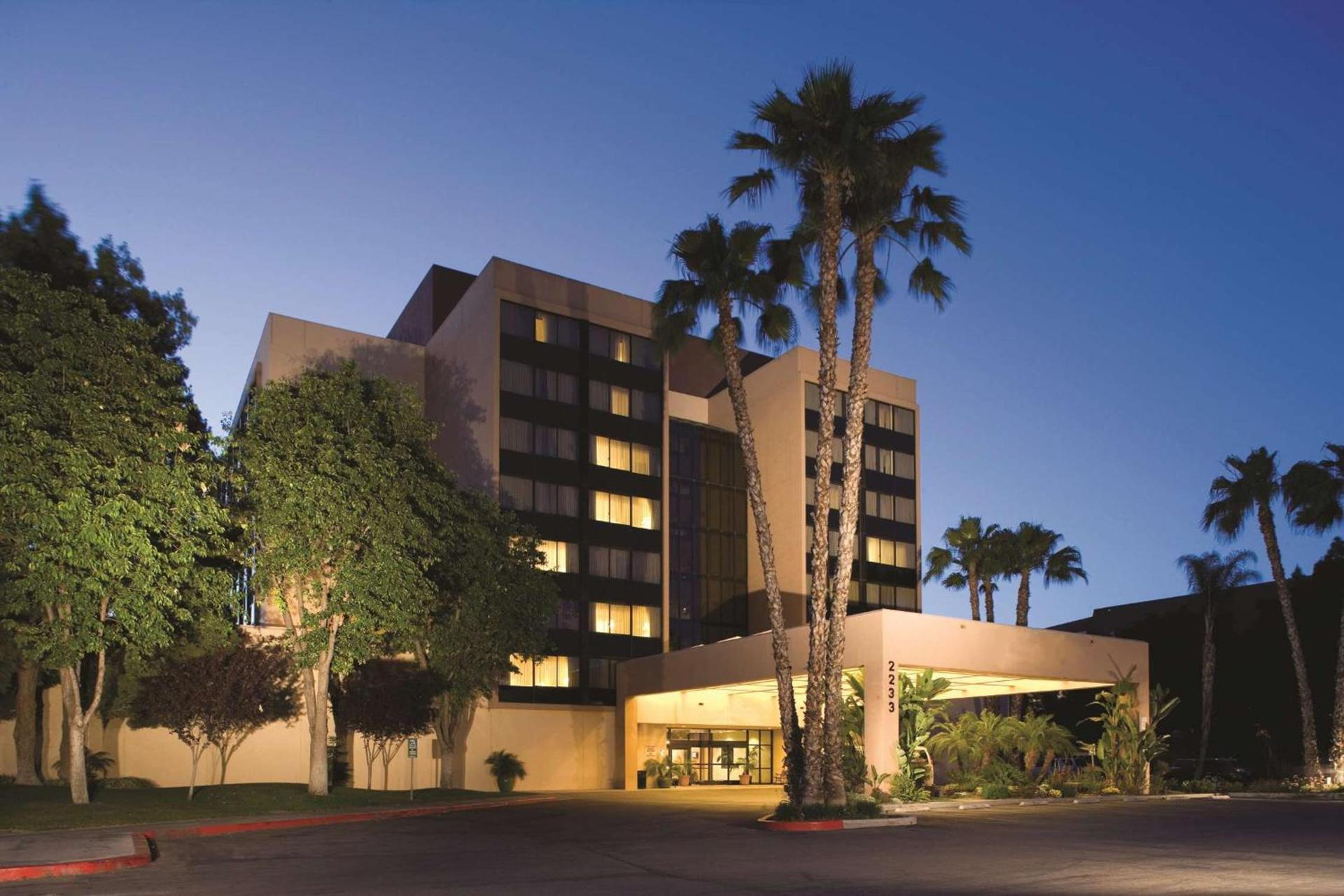 DoubleTree by Hilton Fresno Convention Center photo 7