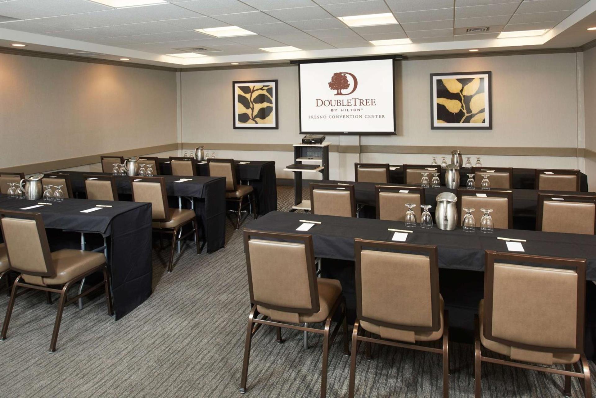 DoubleTree by Hilton Fresno Convention Center photo 39