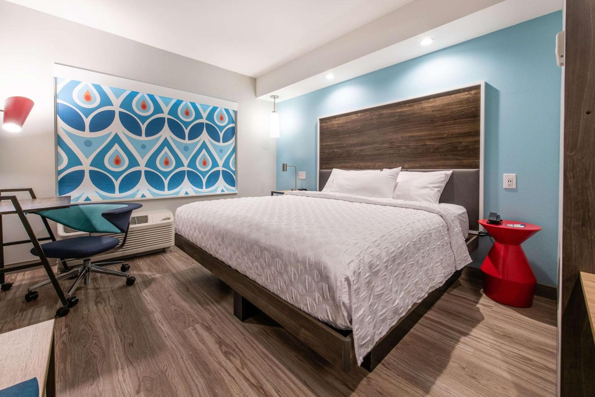 Tru by Hilton Fayetteville I-95 photo 42