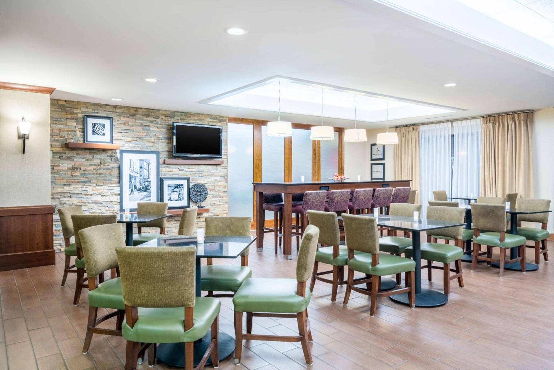 Hampton Inn Frostburg photo 6