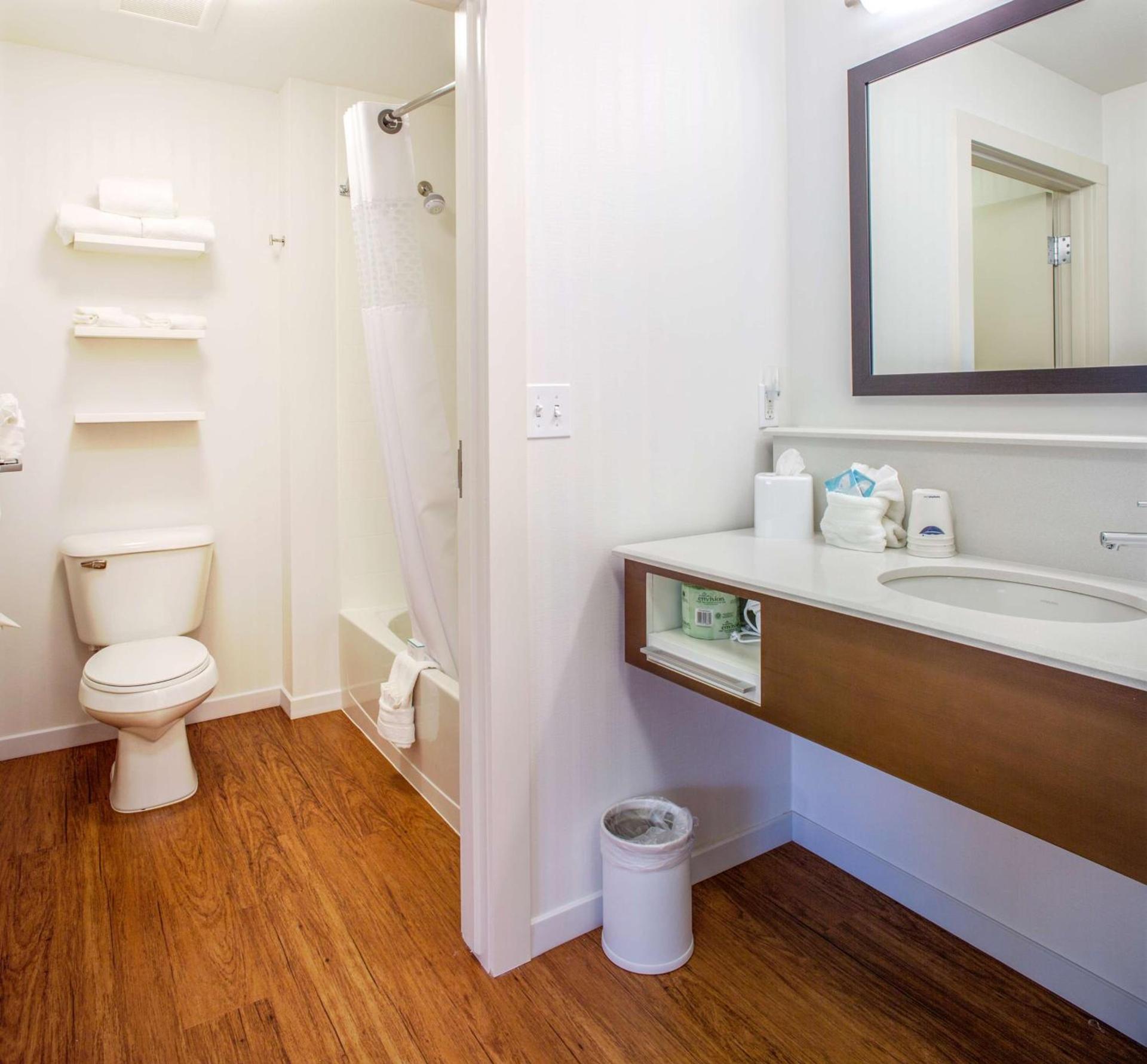 Hampton Inn & Suites Whitefish photo 30