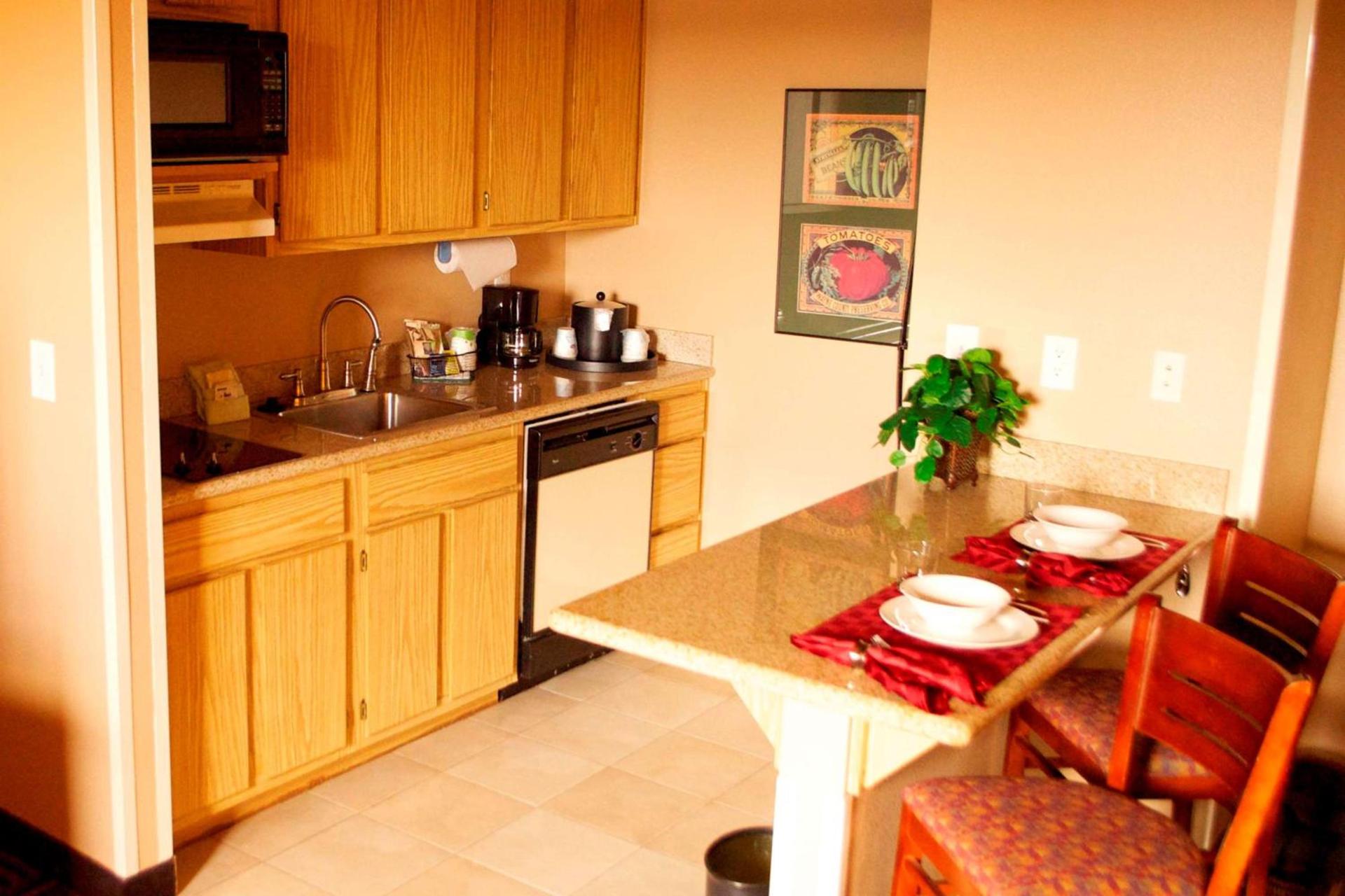 Hampton Inn & Suites Flagstaff - West photo 33