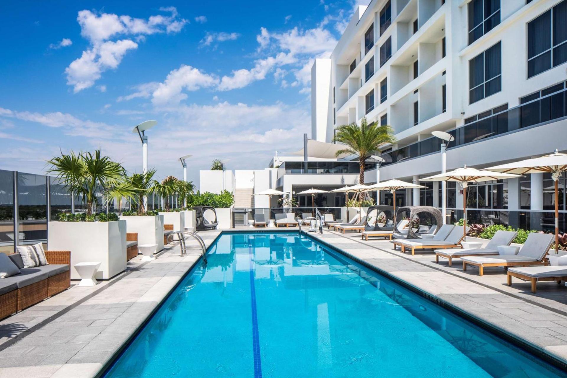 Hilton Miami Aventura photo 3