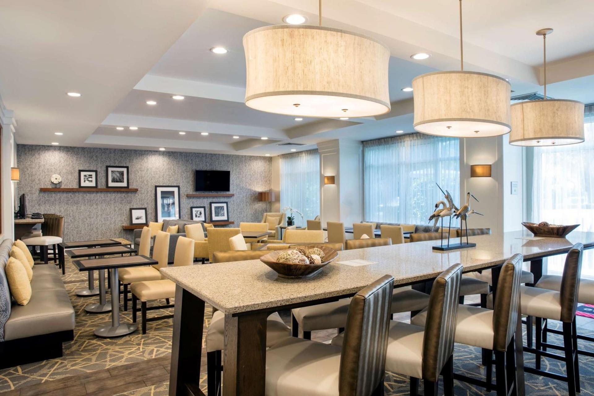 Hampton Inn Hallandale Beach-Aventura photo 3