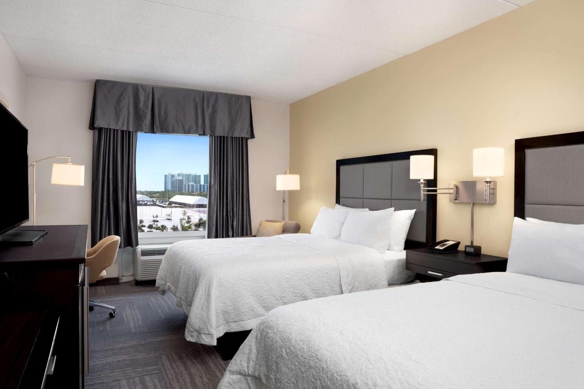 Hampton Inn Hallandale Beach-Aventura photo 12