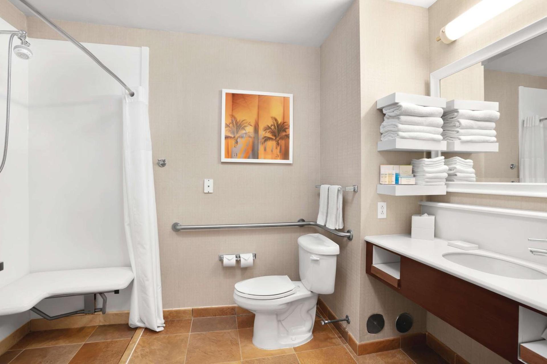 Hampton Inn Hallandale Beach-Aventura photo 21