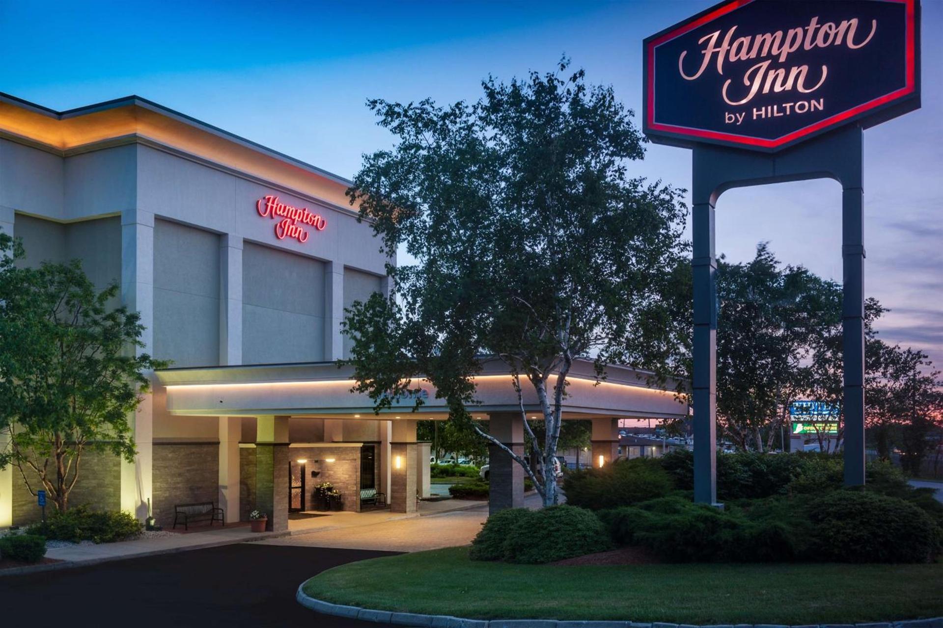 Hampton Inn Fall River/Westport photo 1