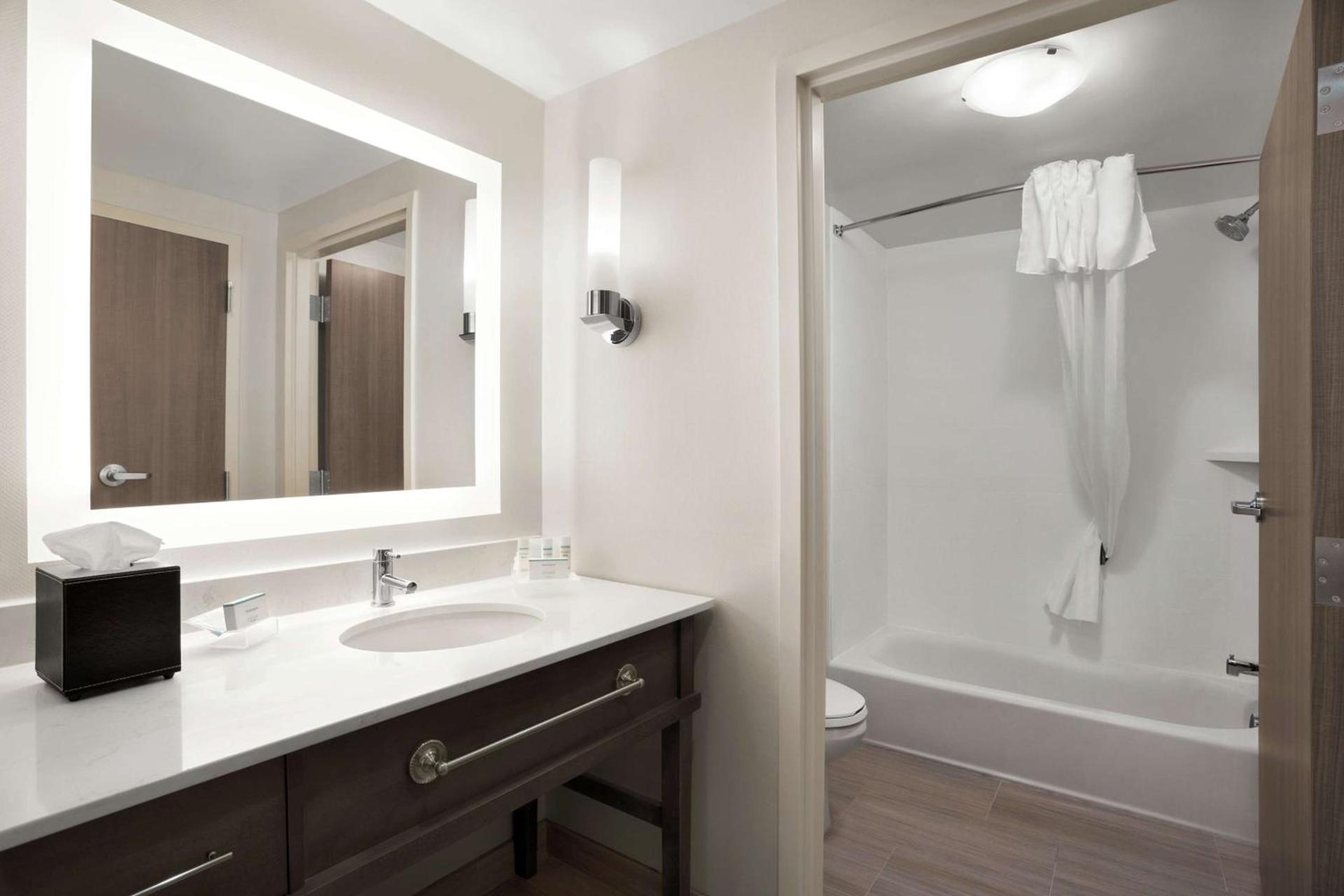Homewood Suites By Hilton Florence photo 32