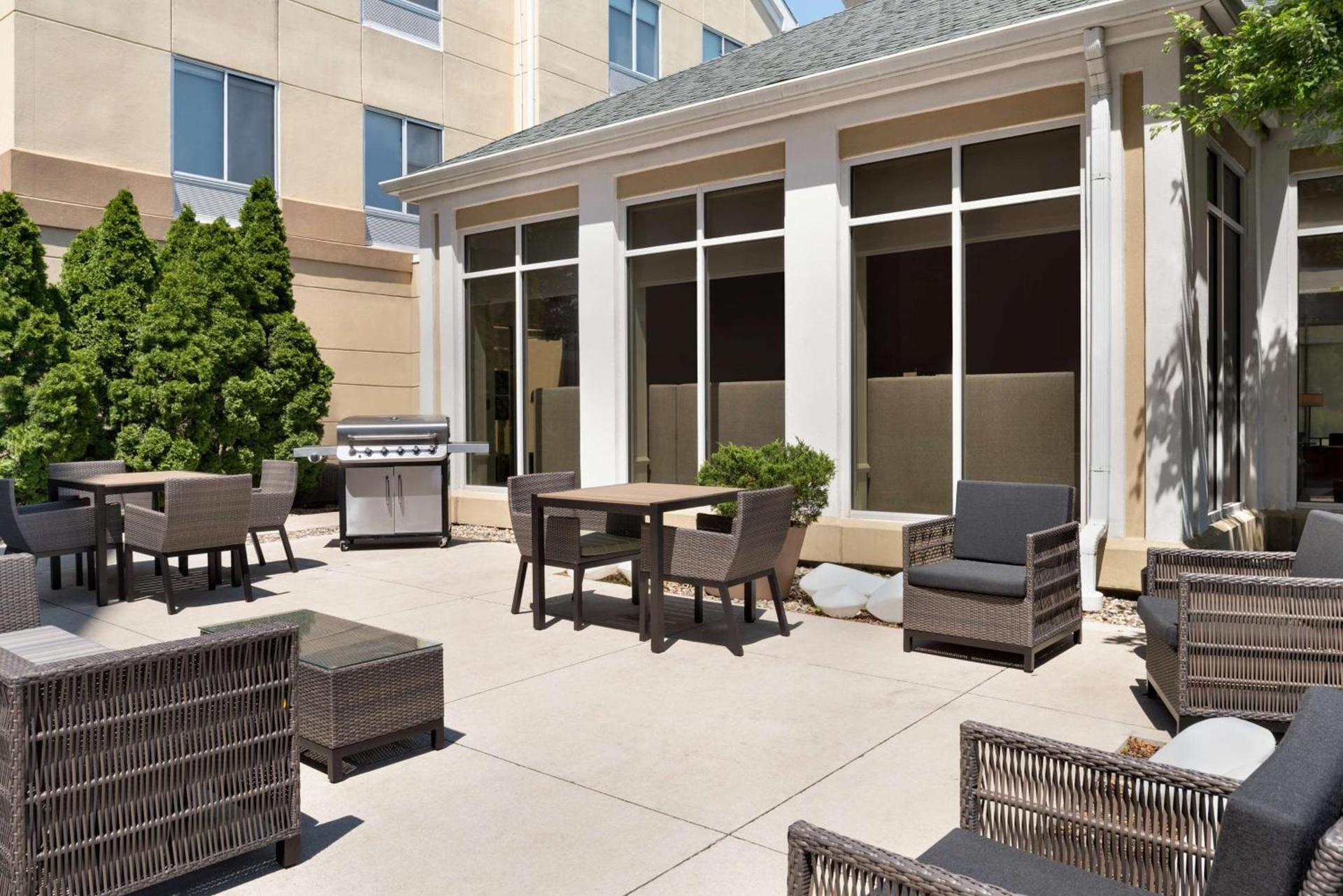 Hilton Garden Inn Fort Wayne photo 3