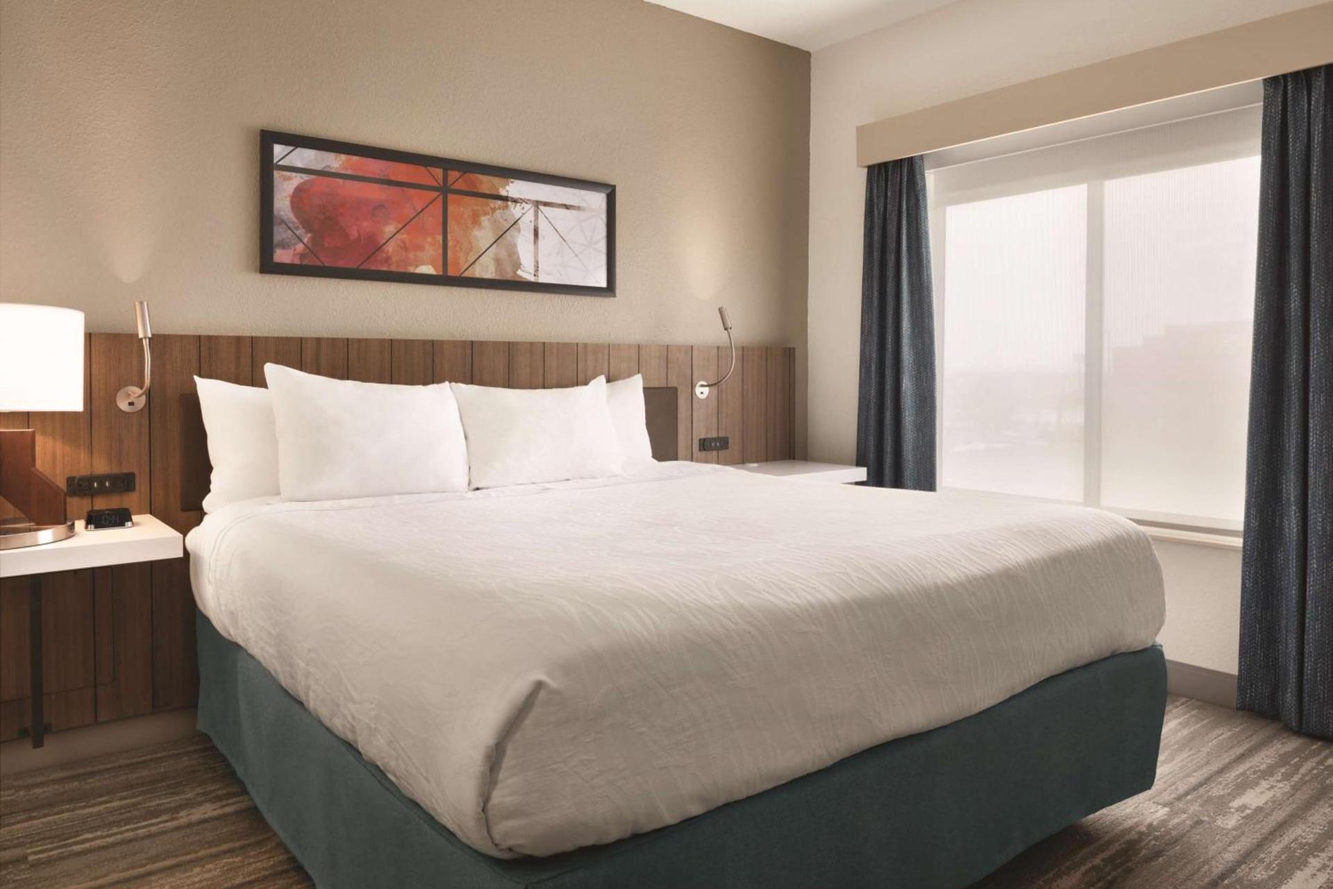 Hilton Garden Inn Fort Wayne photo 18