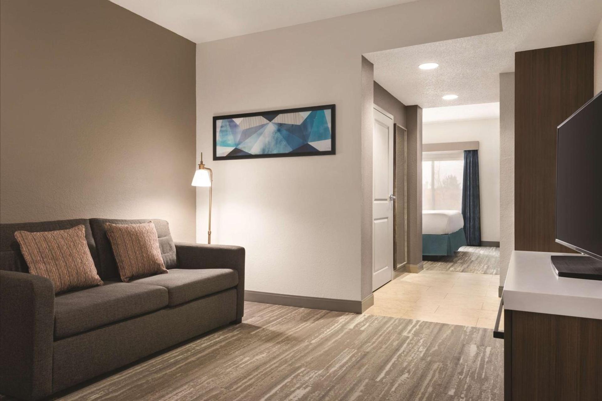 Hilton Garden Inn Fort Wayne photo 24