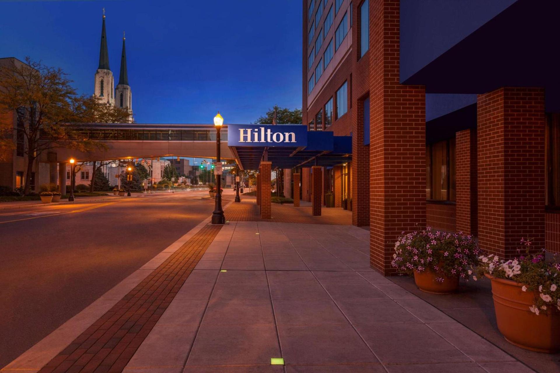 Hilton Fort Wayne at the Grand Wayne Convention Center photo 5