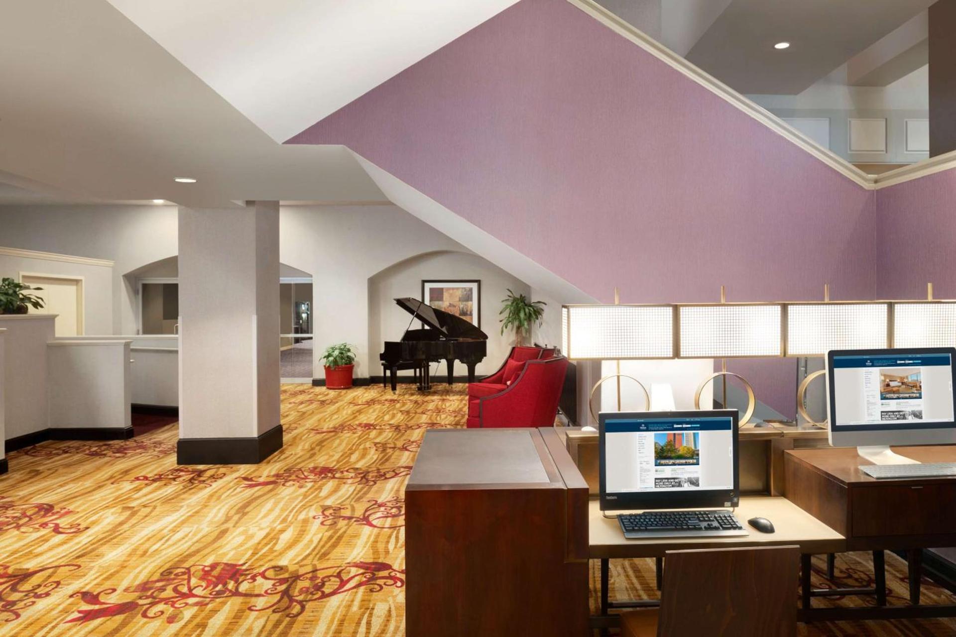 Hilton Fort Wayne at the Grand Wayne Convention Center photo 39