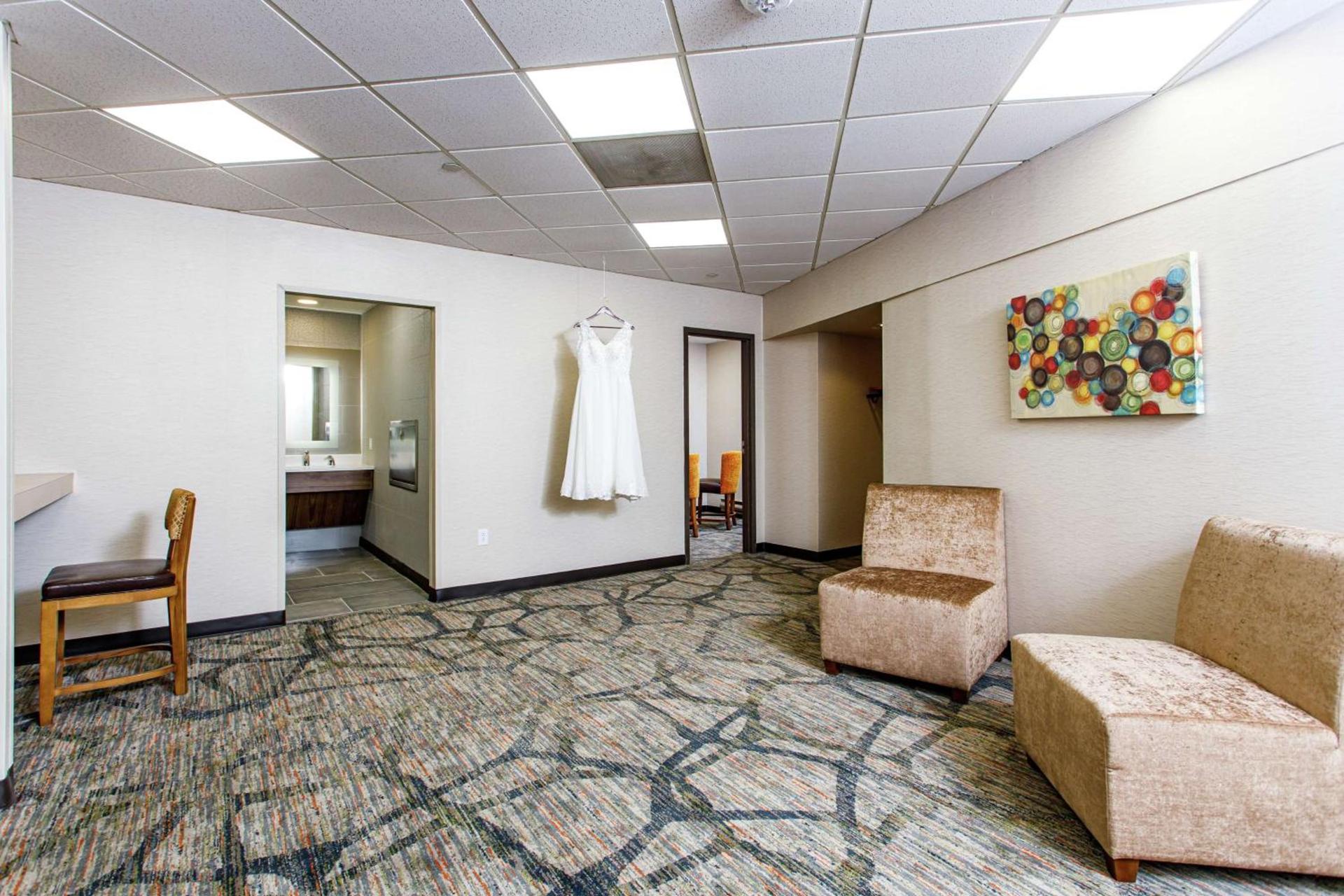 DoubleTree by Hilton Appleton, WI photo 28