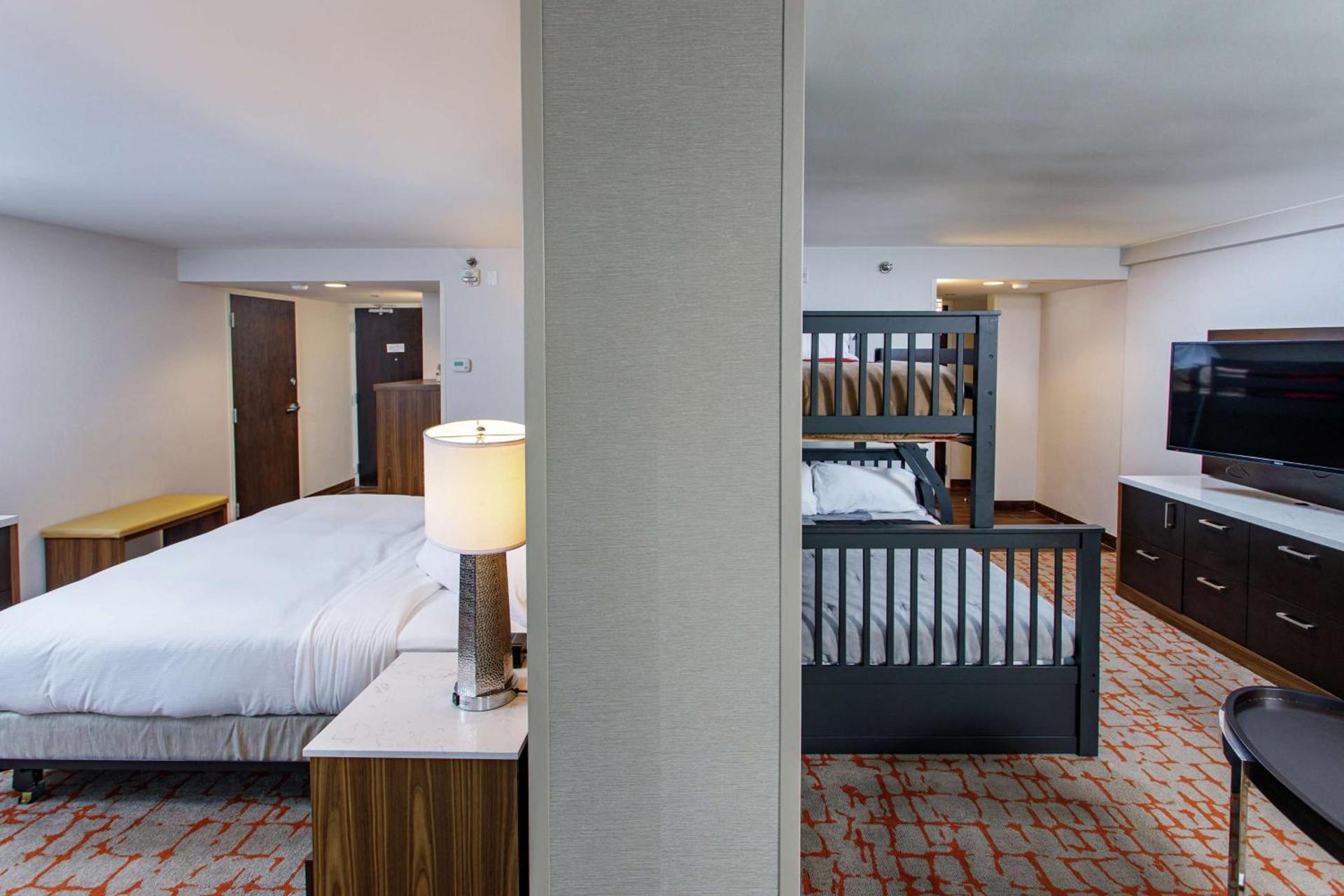 DoubleTree by Hilton Appleton, WI photo 32