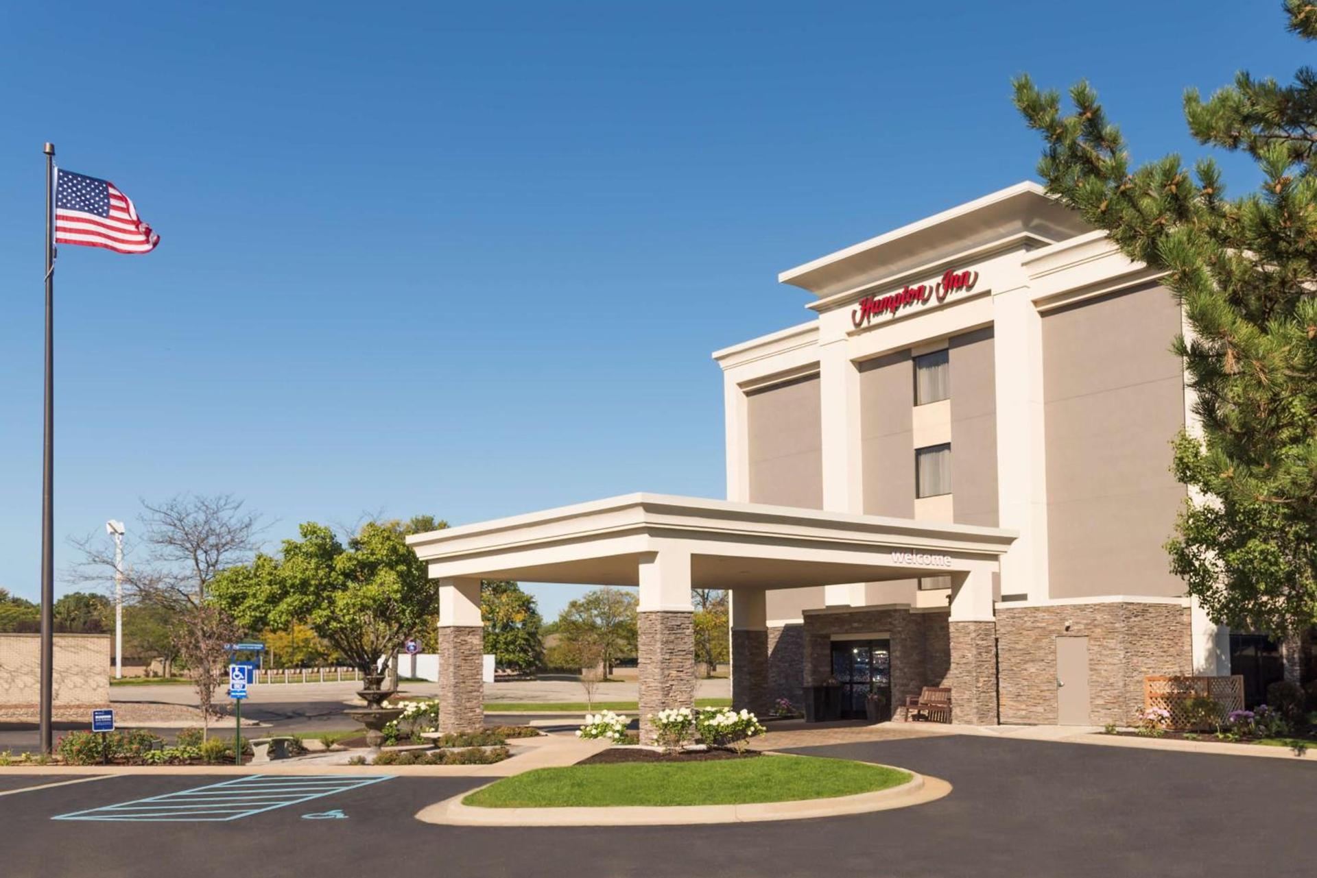 Hampton Inn Grand Rapids-South photo 2