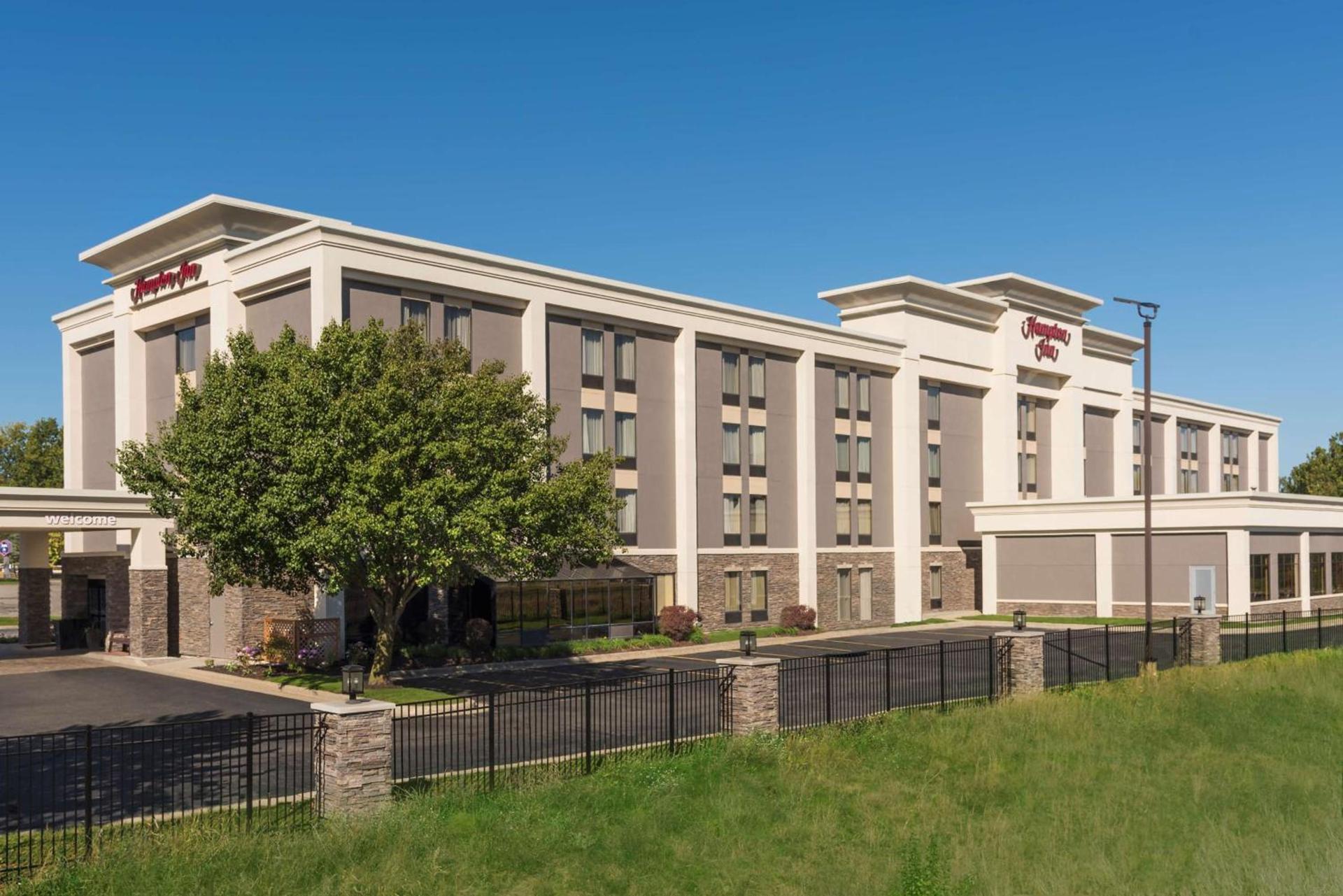 Hampton Inn Grand Rapids-South photo 3