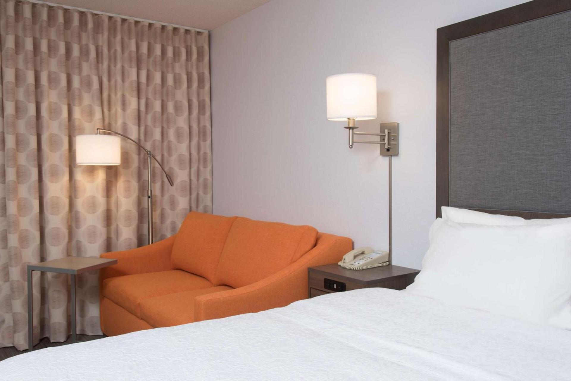 Hampton Inn Grand Rapids-South photo 15
