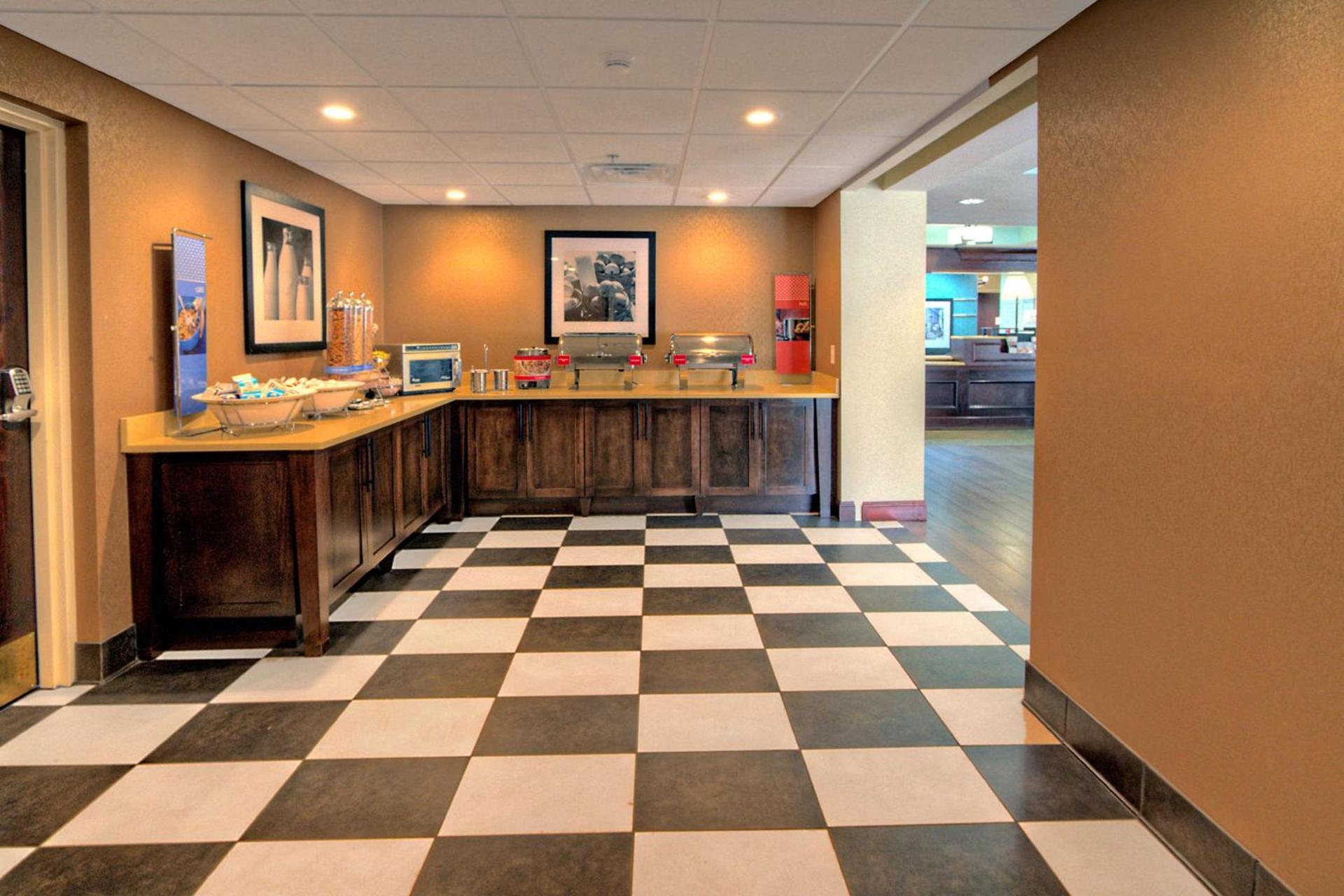 Hampton Inn Goldsboro photo 15