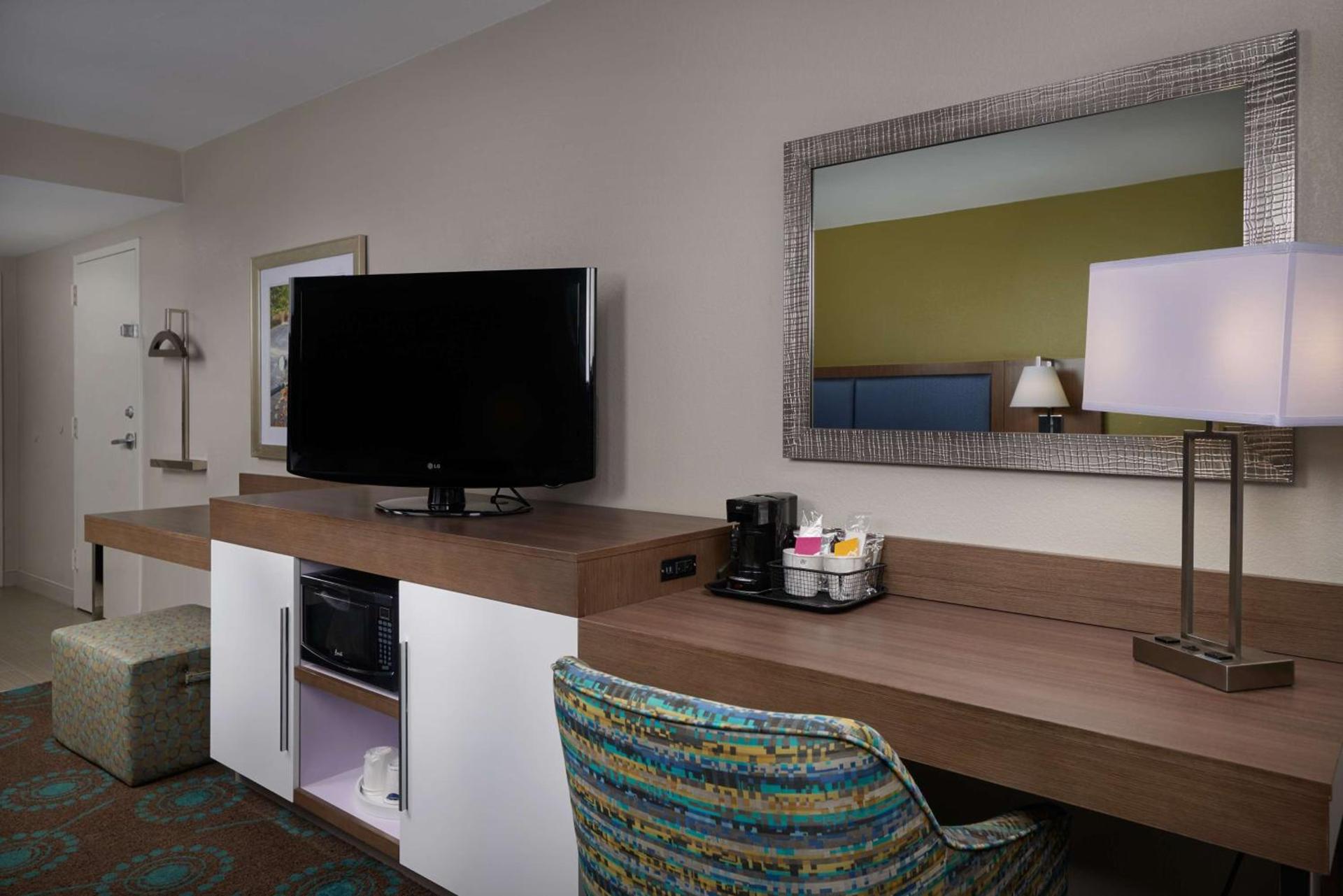 Hampton Inn Goldsboro photo 24