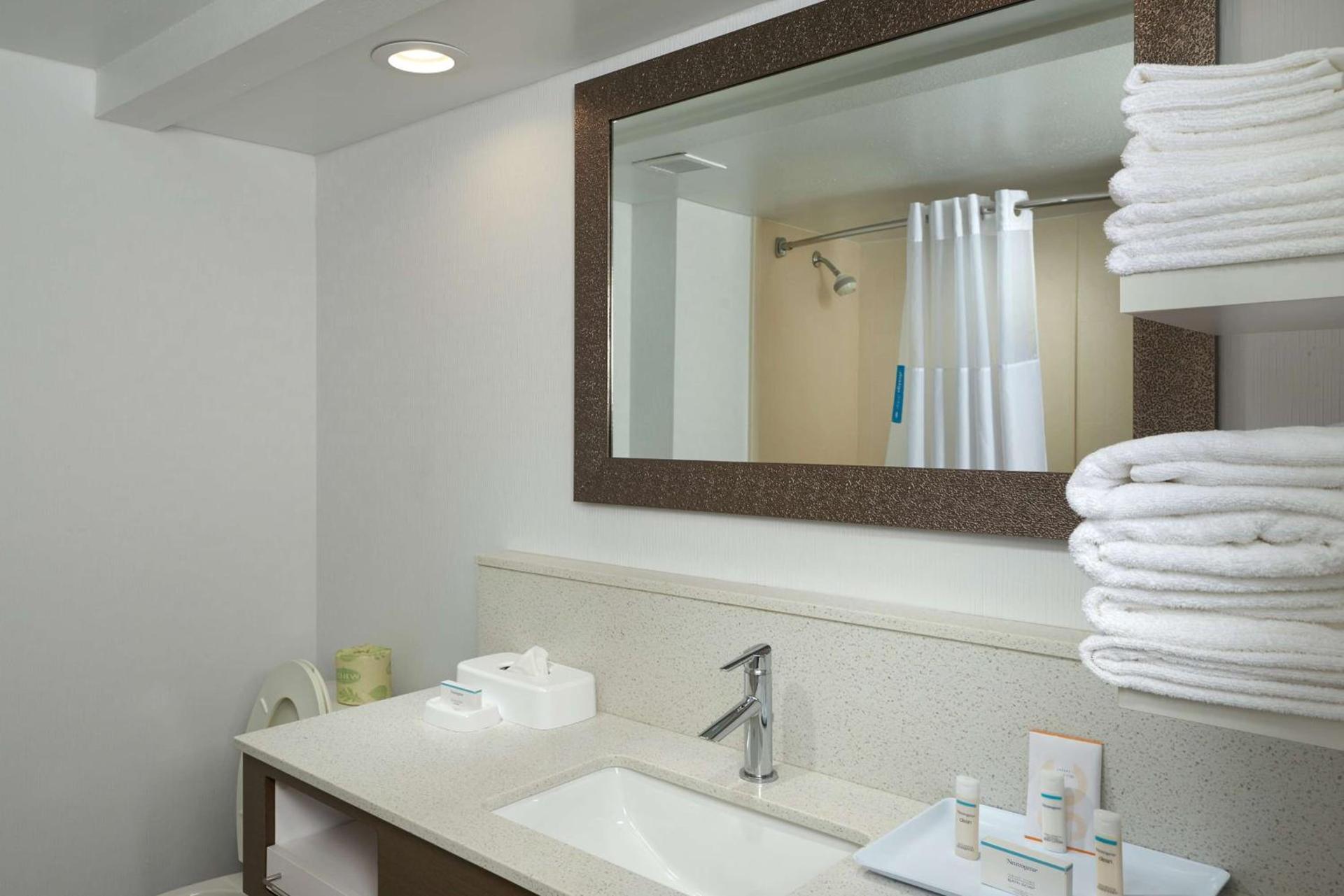 Hampton Inn Goldsboro photo 34
