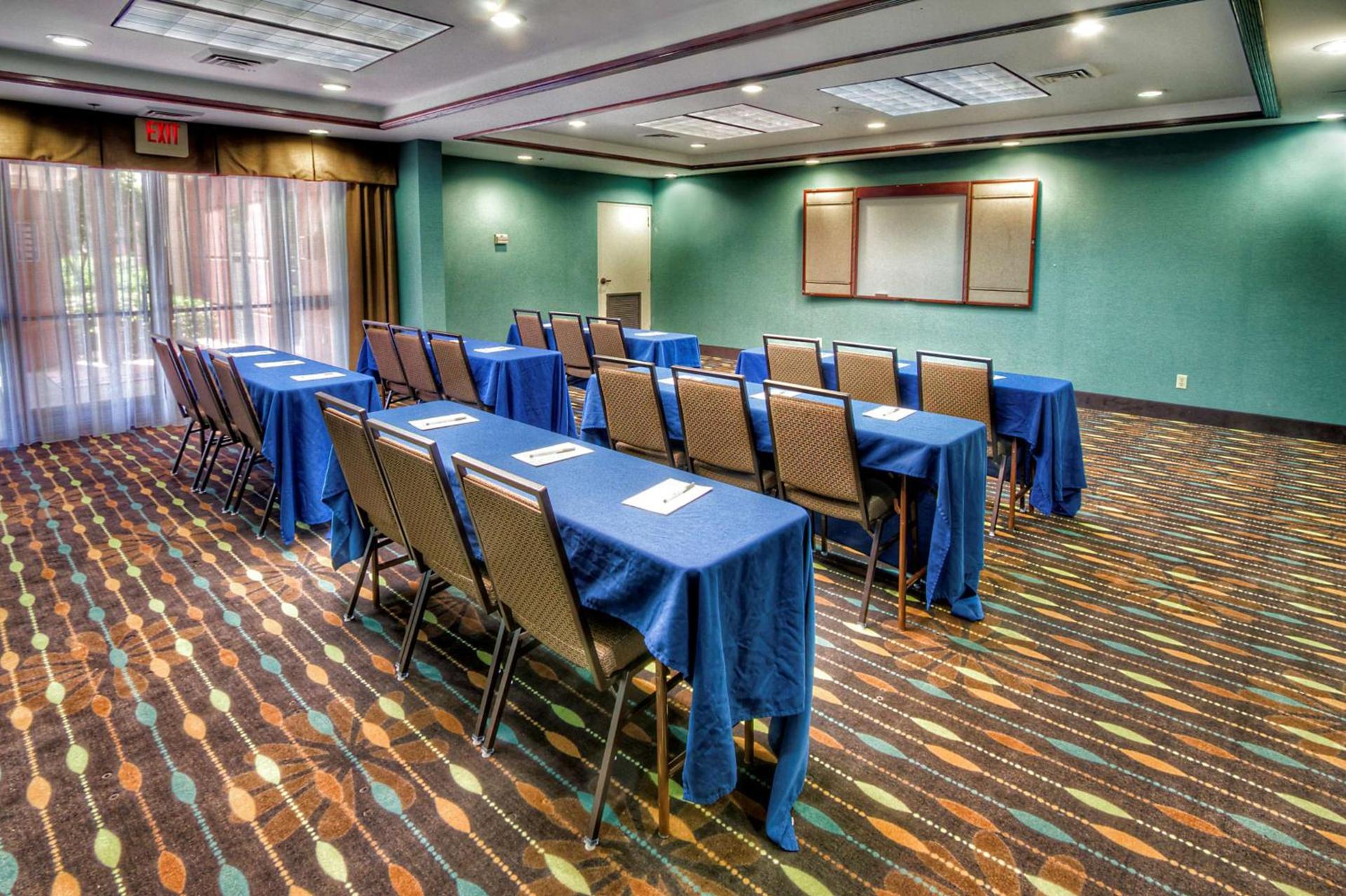 Hampton Inn Goldsboro photo 49