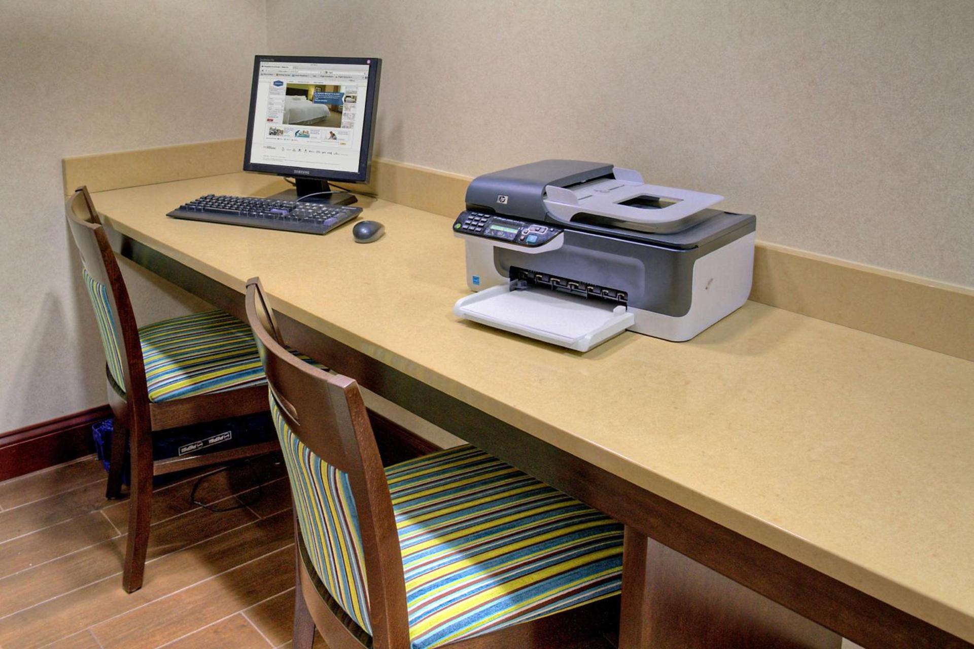 Hampton Inn Goldsboro photo 55