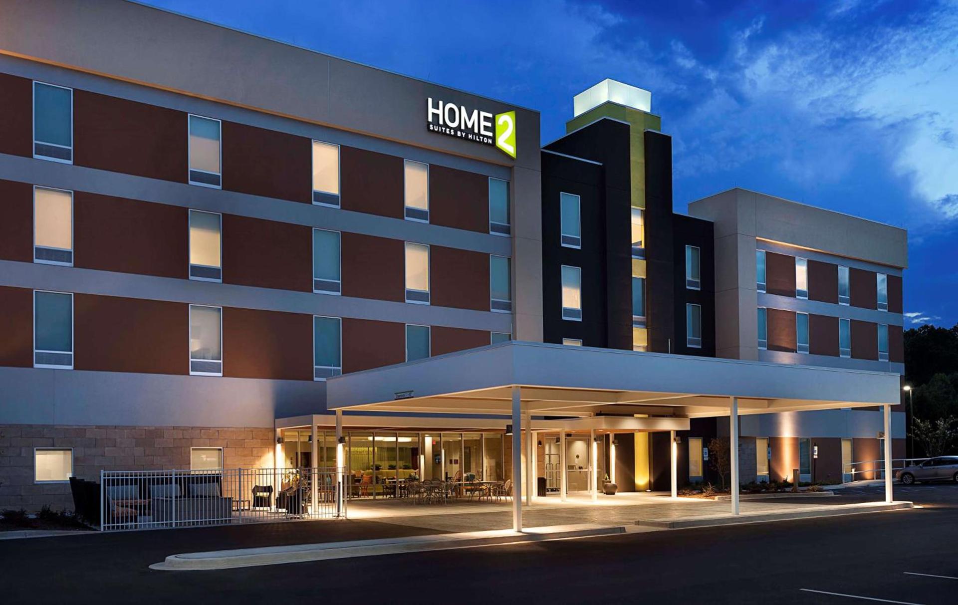 Home2 Suites by Hilton Greenville Airport photo 1